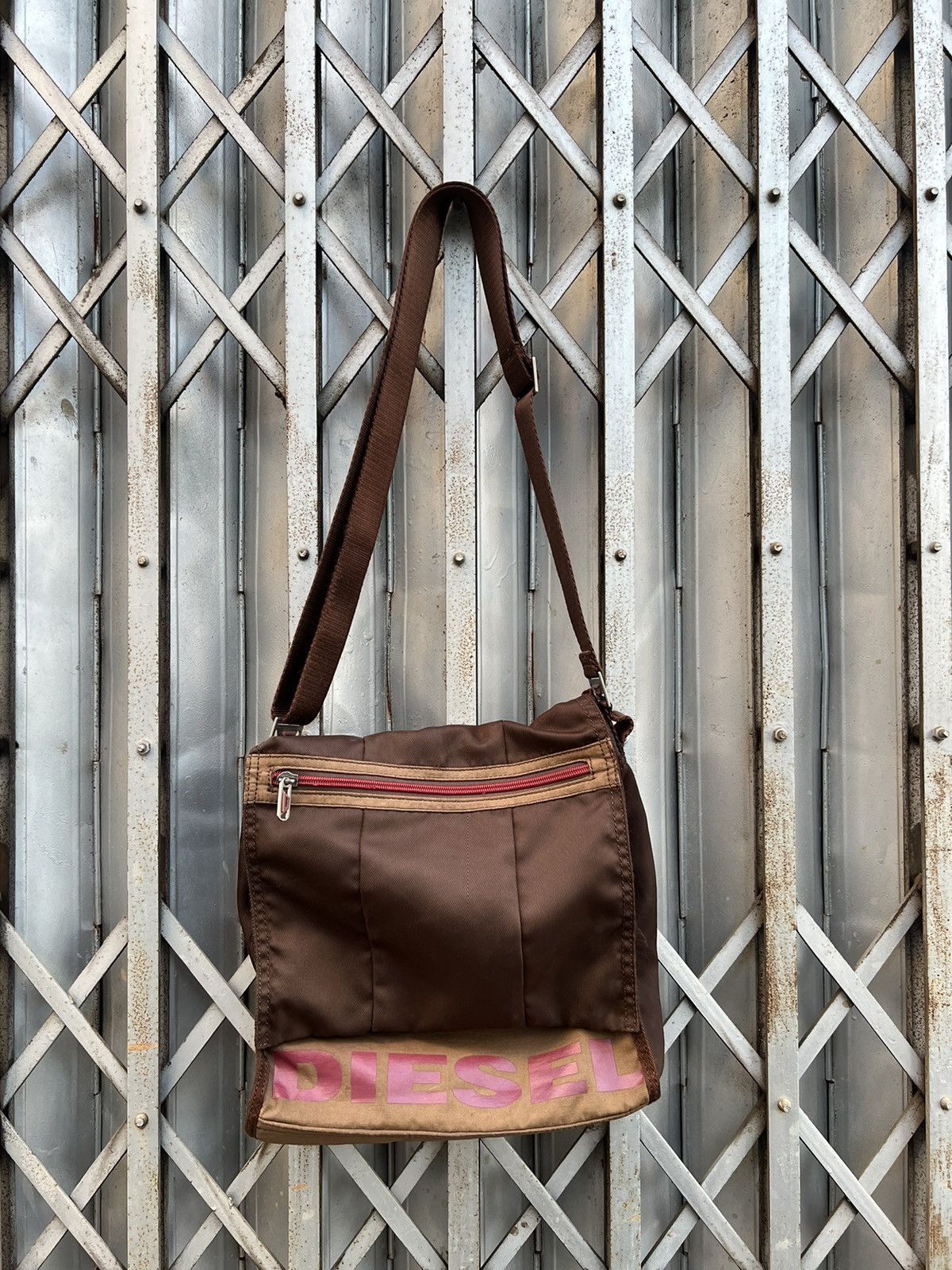 Diesel DIESEL Vintage Shoulder Sling Bag Size ONE SIZE - 15 Thumbnail