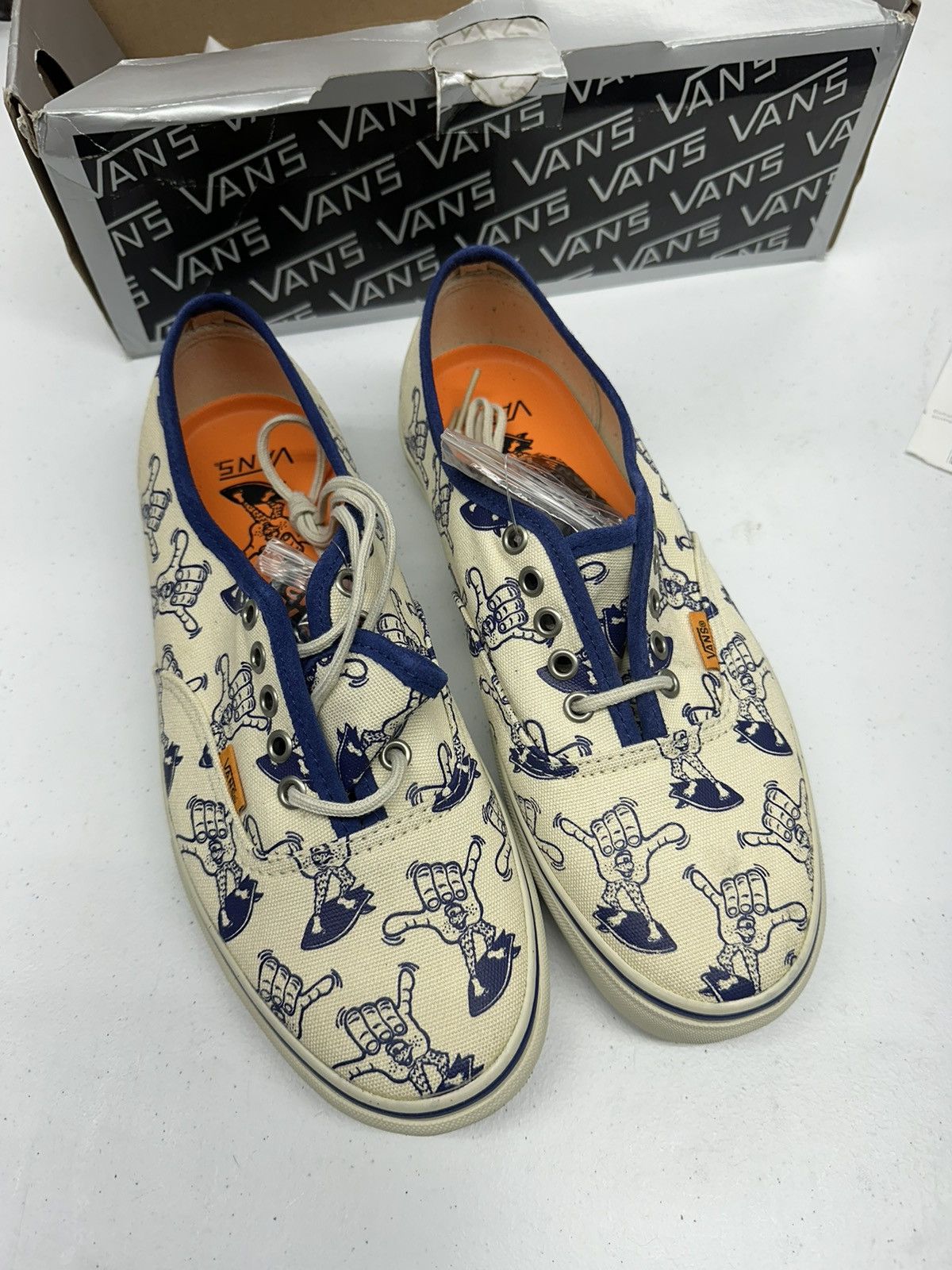 Vans Vans SurfShaka Turtle Blue size 9.5 Size US 9.5 / EU 42-43 - 1 Thumbnail