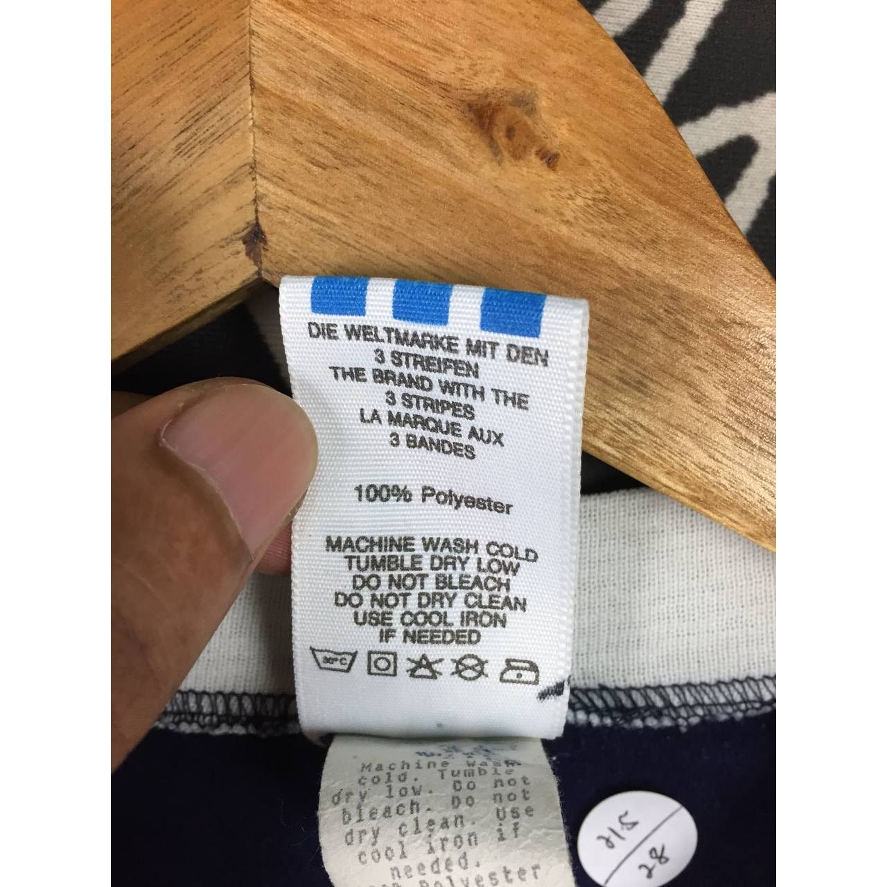 Adidas × Vintage Vtg 90s Adidas V-Neck Made In Usa Jersey Size US L / EU 52-54 / 3 - 9 Thumbnail