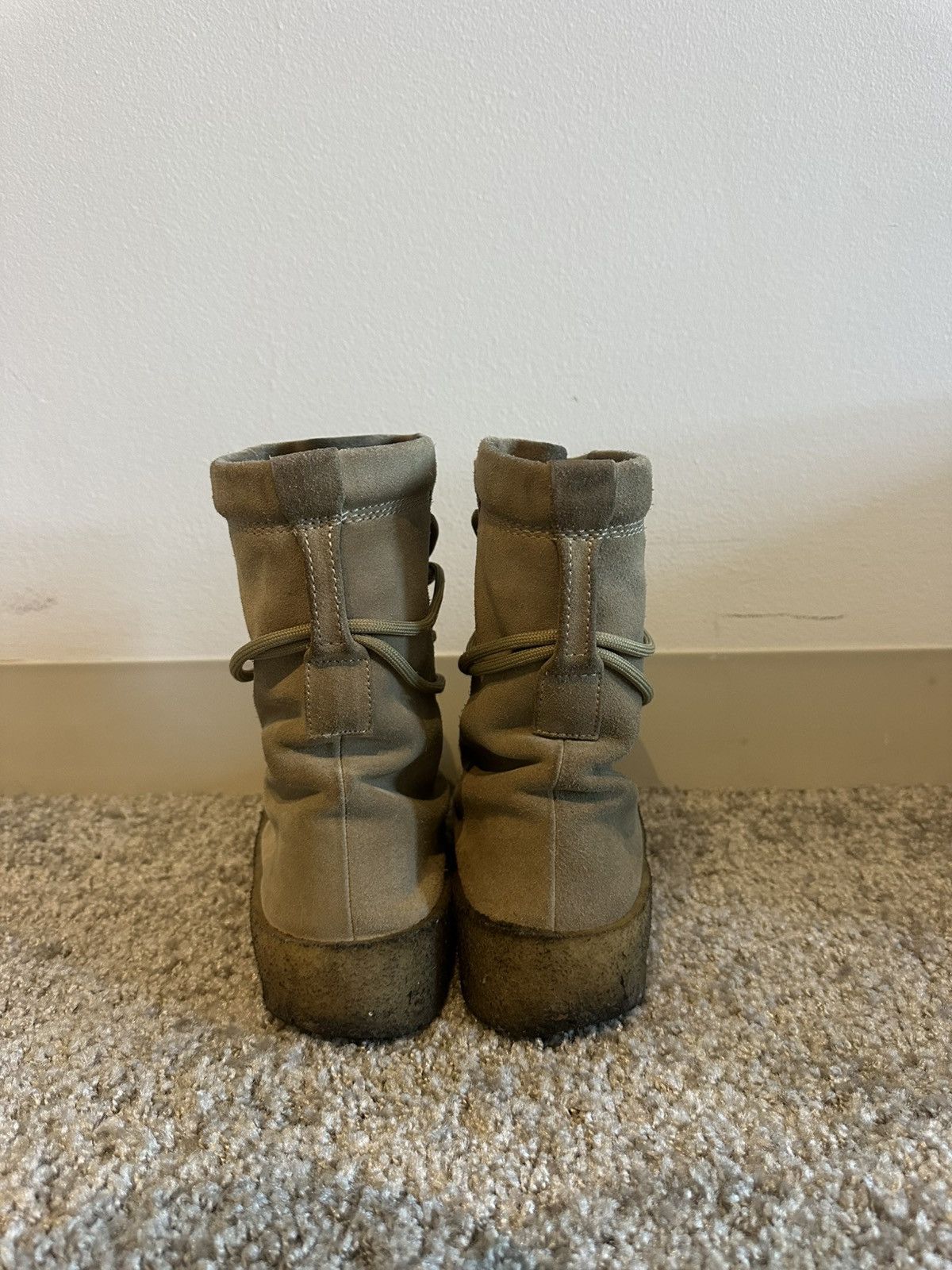 Yeezy Yzy Crepe boot Season 2 Size US 9 / EU 42 - 4 Thumbnail