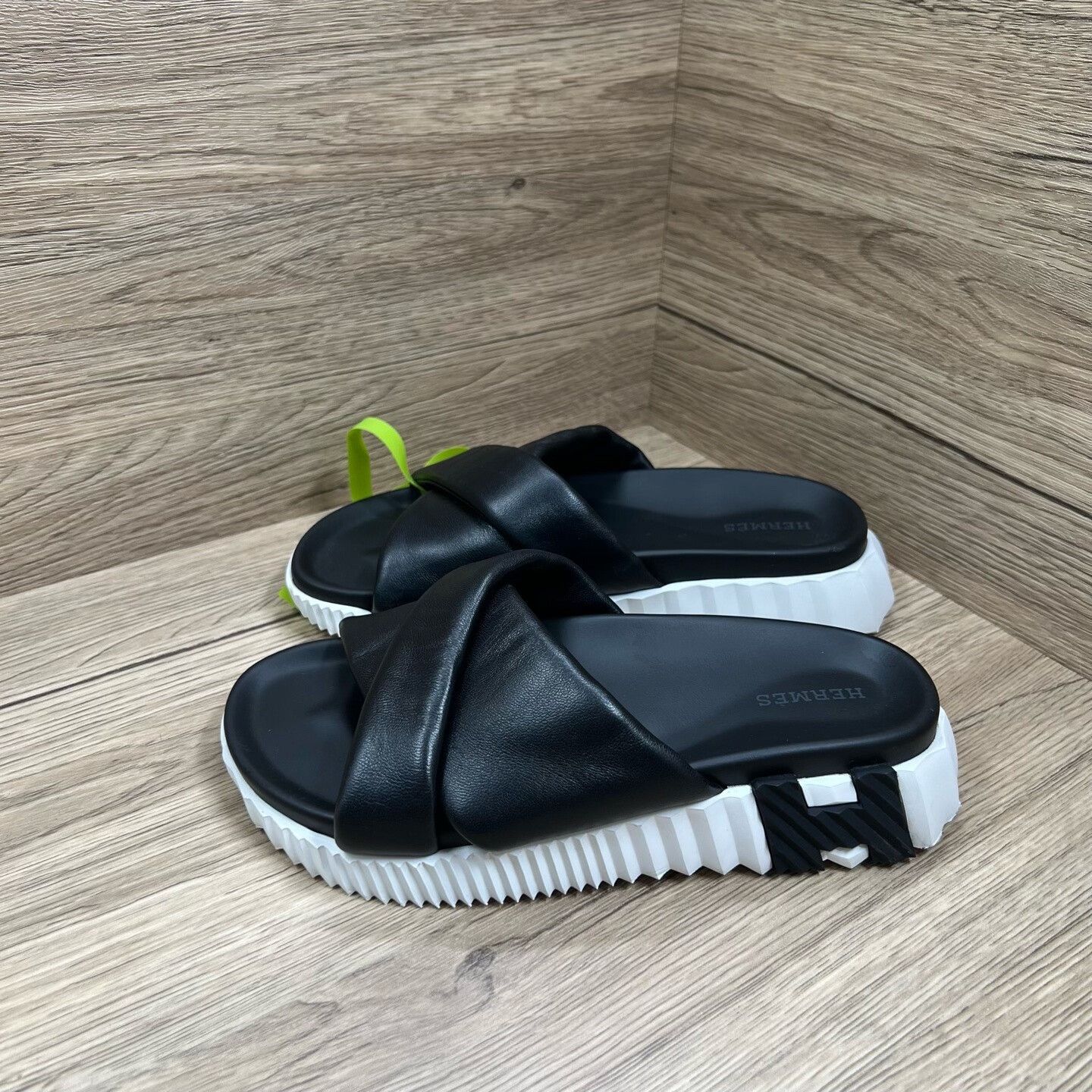 Hermes Hermes Black Sandals us_5 Women Size US 5 / IT 35 - 1 Thumbnail