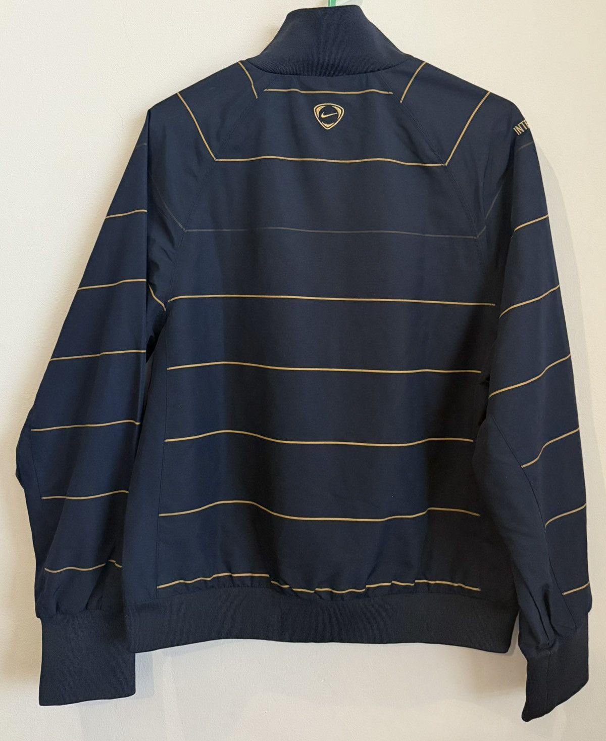 Nike Nike Inter Milan Navy Gold Track Jacket – Vintage Size US S / EU 44-46 / 1 - 3 Thumbnail