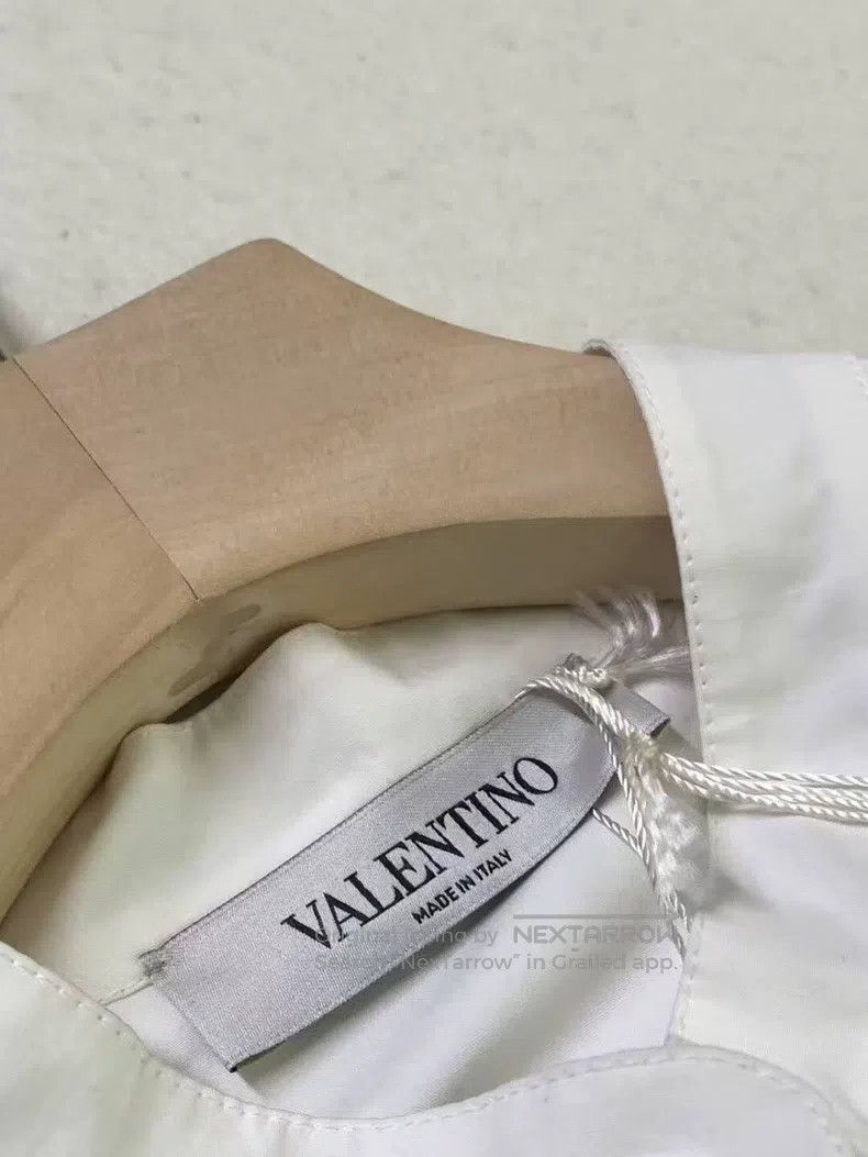 Valentino Valentino Solid color logo cut-out dress Size S / US 4 / IT 40 - 5 Thumbnail