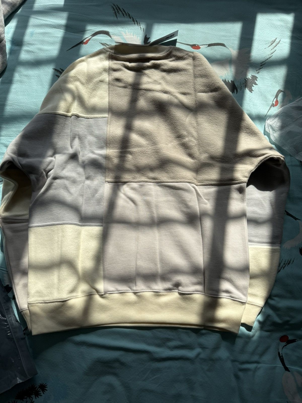 Palace Palace patch up ya life crew sand Size US XL / EU 56 / 4 - 2 Thumbnail
