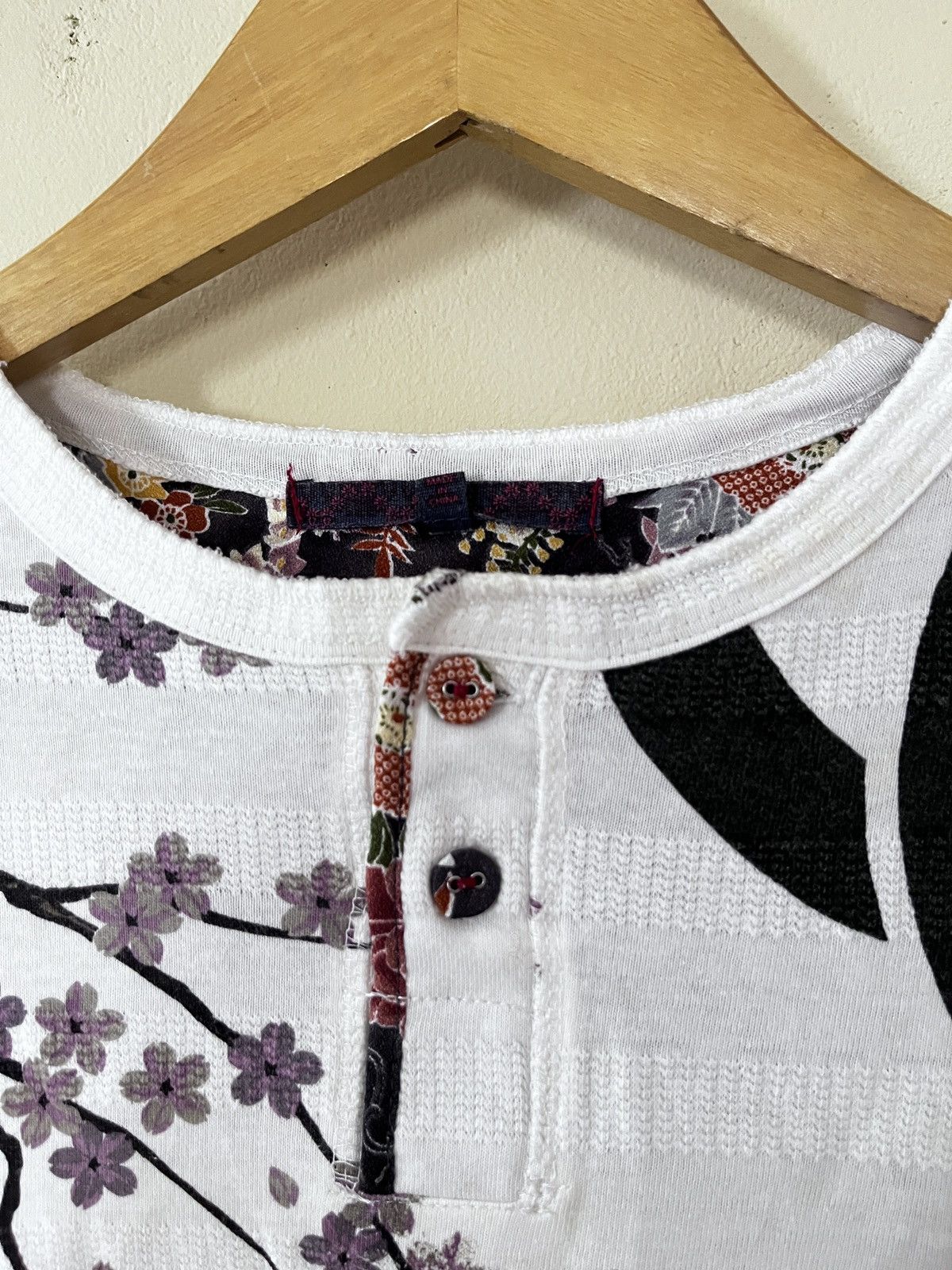 Japanese Brand Vintage Japanese Crazy Tatto longsleeve Size US L / EU 52-54 / 3 - 5 Thumbnail