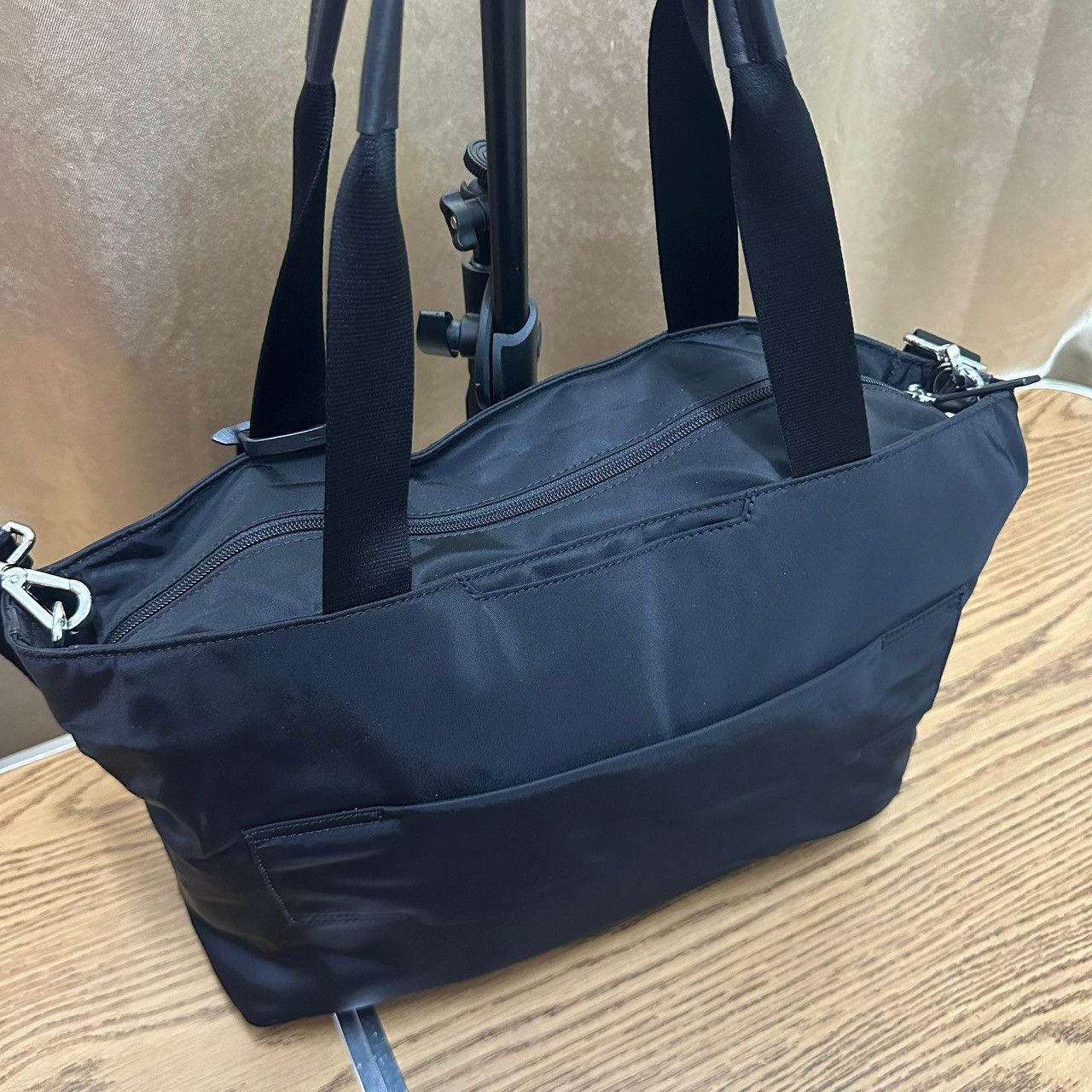 Tumi Authentic TUMI Mauren Tote Voyageur Black Nylon Size ONE SIZE - 8 Thumbnail