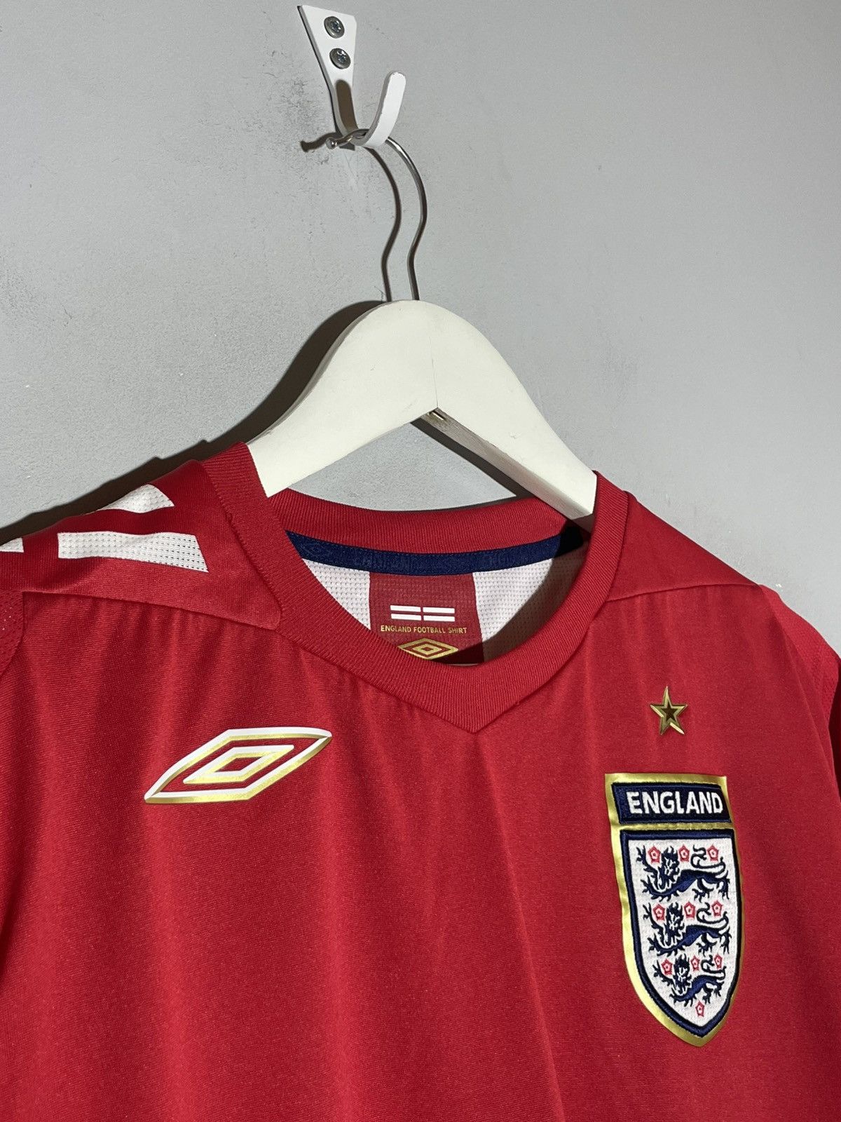 Umbro National Team England Umbro 2006 Away Vintage Football Shirt Size US L / EU 52-54 / 3 - 3 Thumbnail