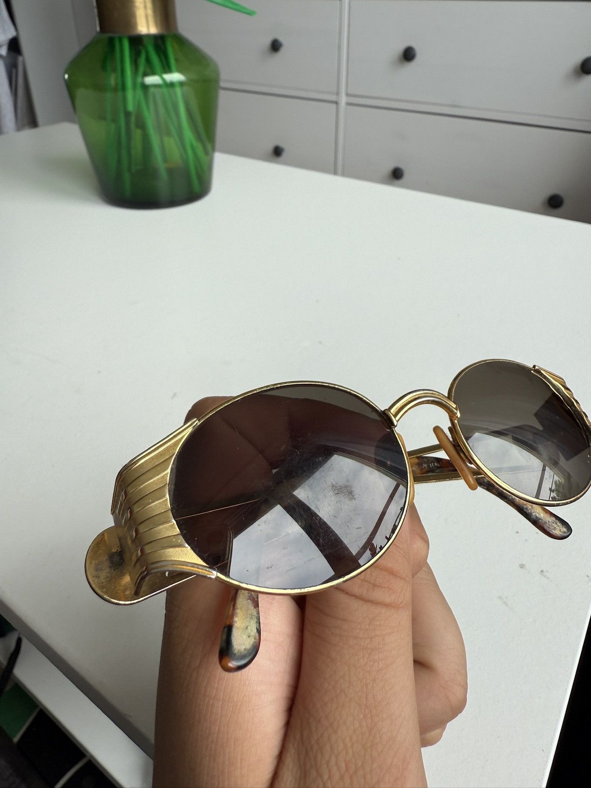 Designer × Fendi × Vintage Vintage 90s Fendi oval gold sunglasses luxury old money y2k Size ONE SIZE - 11 Thumbnail