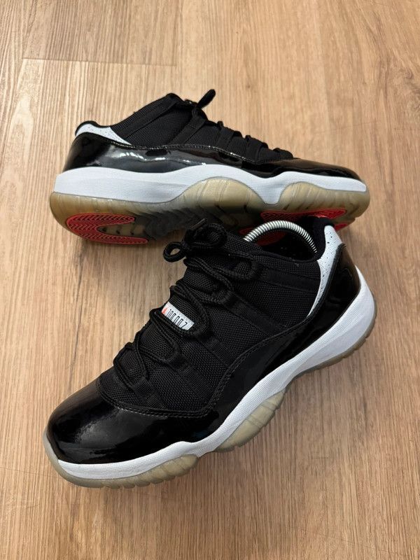 Nike Air Jordan 11 Retro Low Infrared 23 XI basketball 42,5