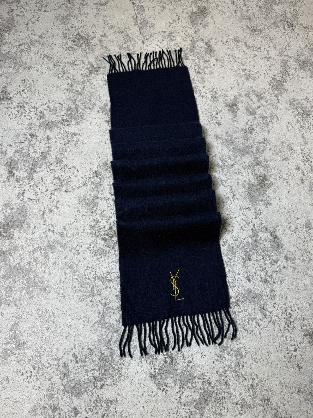 Yves Saint Laurent Yves Saint Laurent Scarf Vintage Wool Logo Made in Italy Size ONE SIZE - 1 Thumbnail