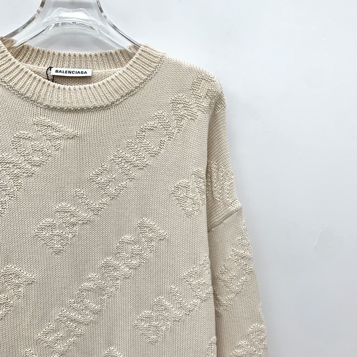 Balenciaga Balenciaga Beige Long Sleeve Knit Sweater K26WX Size US S / EU 44-46 / 1 - 3 Thumbnail