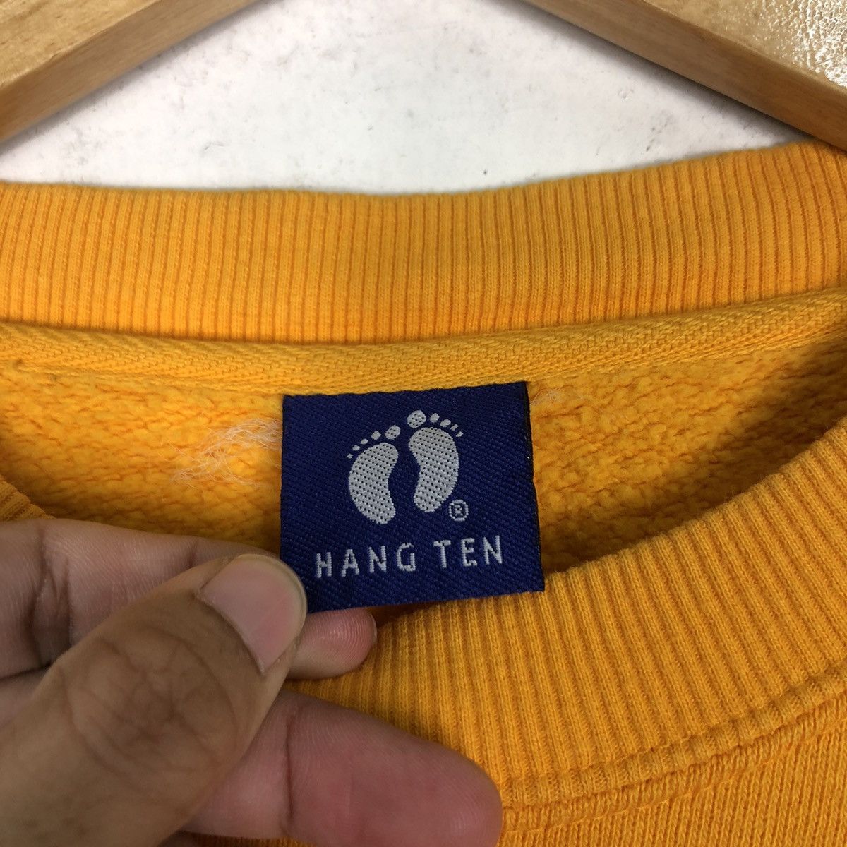 Hang Ten × Japanese Brand × Vintage Vintage Hang Ten Surfing Sweatshirt Rare 90s Medium Size US M / EU 48-50 / 2 - 11 Thumbnail
