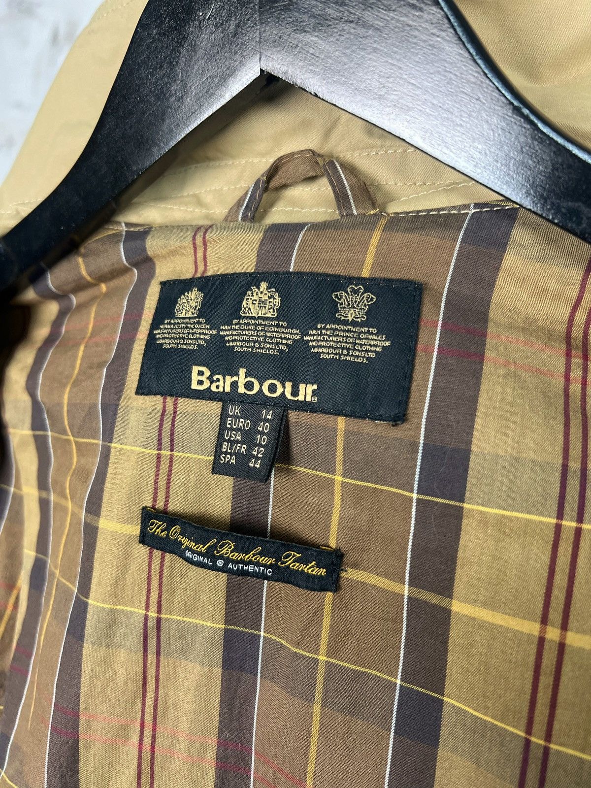 Barbour Barbour Gaberdine Belsay Trench Coat Size UK 14 USA 10 Size L / US 10 / IT 46 - 9 Thumbnail