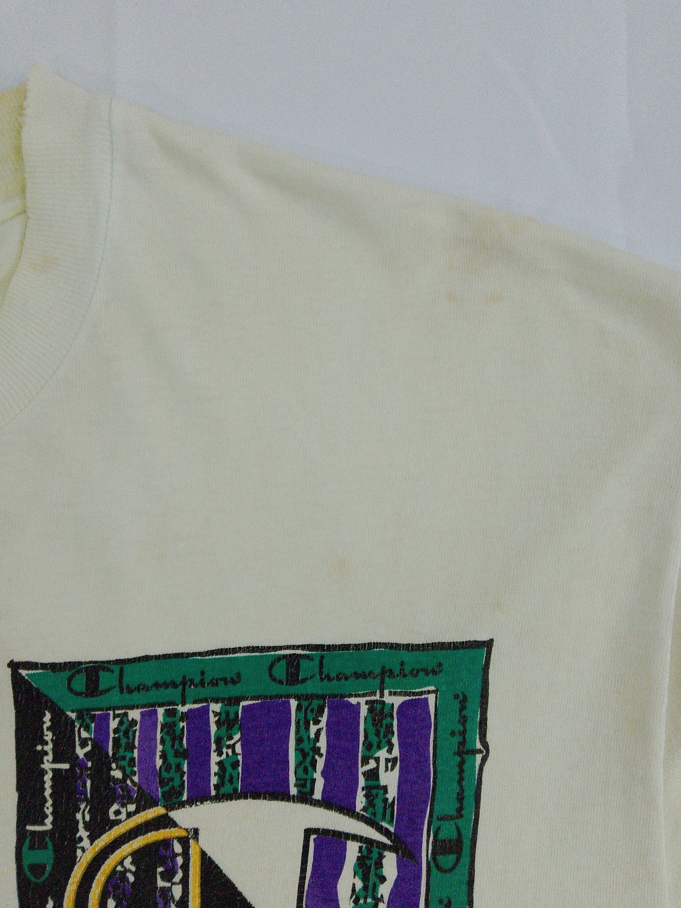 Champion Vintage Champion USA made Tee XL – Distressed Faded Yellow Size US XL / EU 56 / 4 - 11 Thumbnail