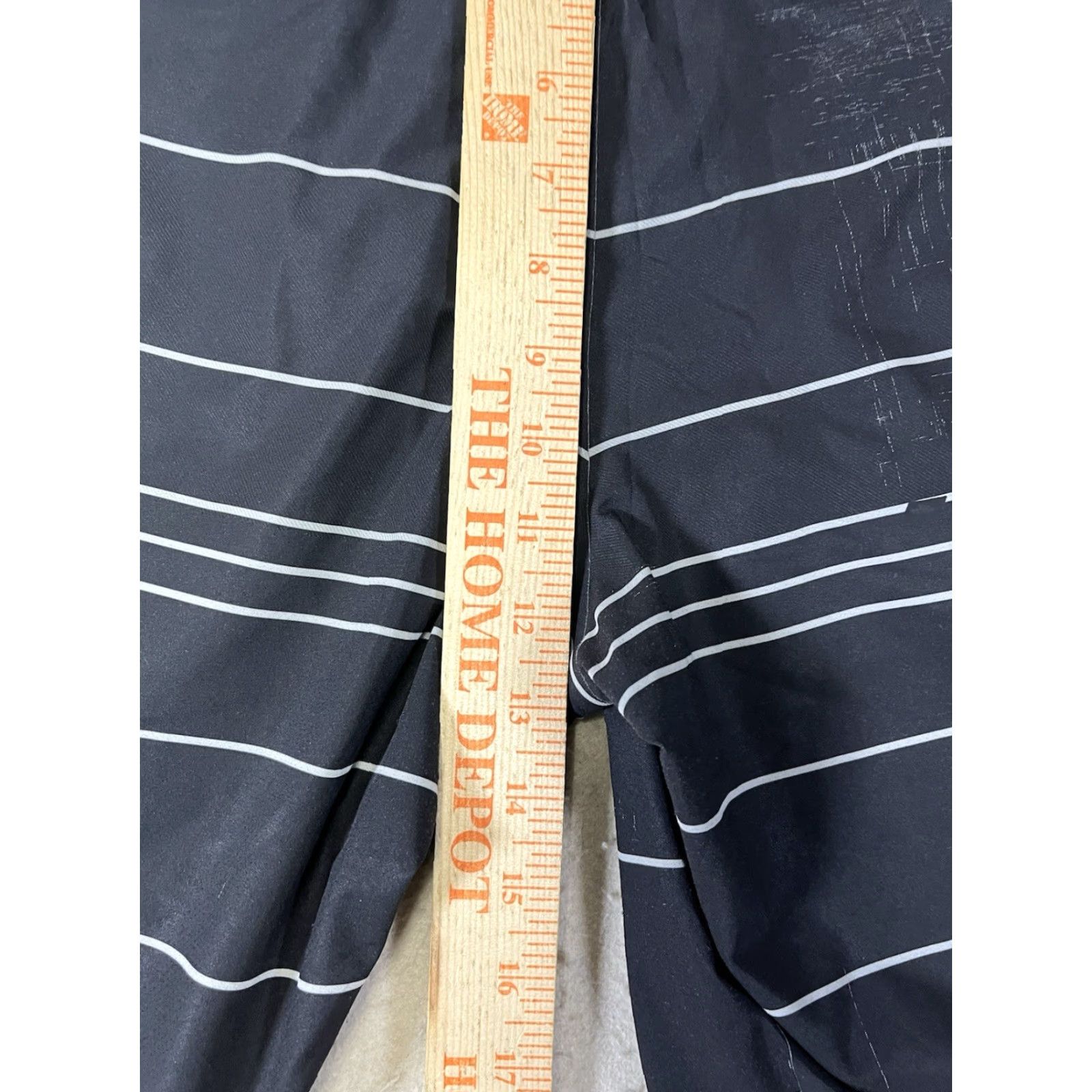 Billabong Billabong Board Shorts Men 34 Black Stripe Lifeguard Surfing 90s Beach Colorful Breathable Drawstring Pockets Summer Surfer Shirt? Size US 34 / EU 50 - 4 Thumbnail