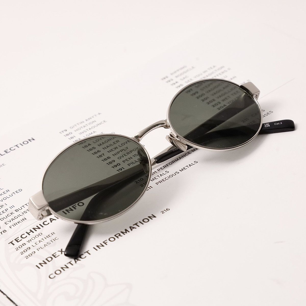 Saint Laurent Paris SAINT LAURENT SL 692 SUNGLASSES Size ONE SIZE - 9 Thumbnail