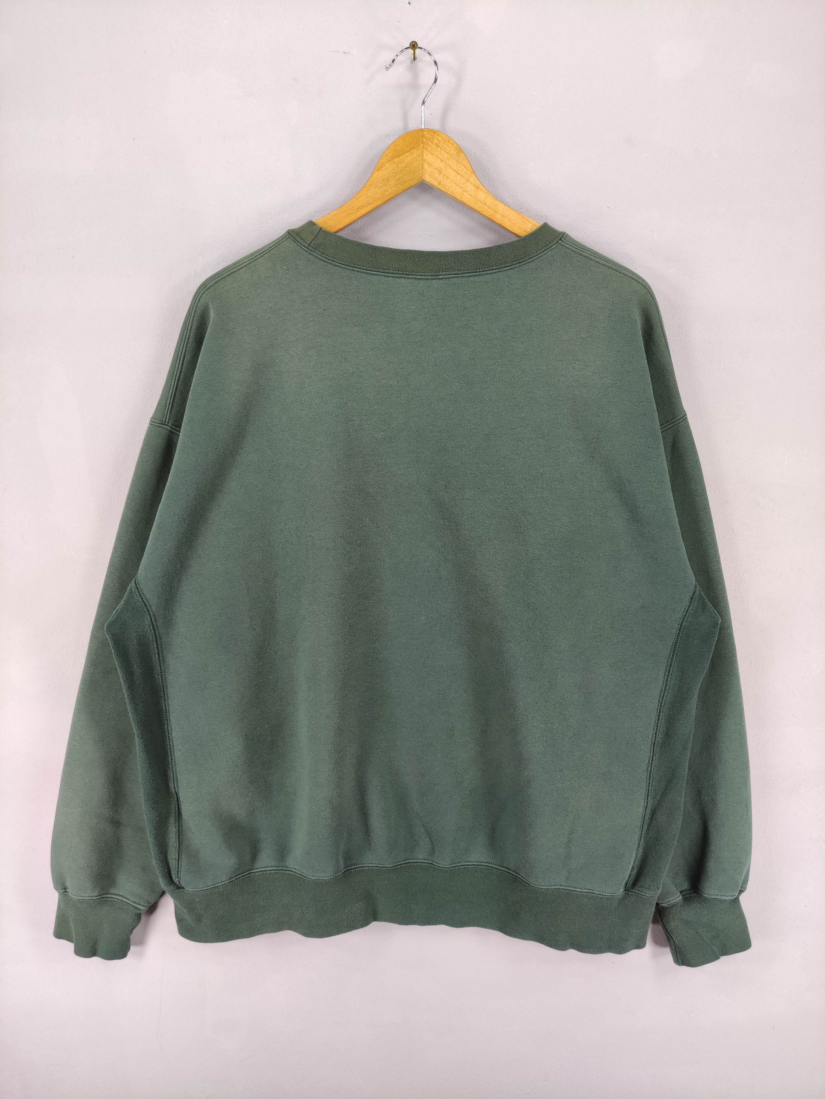 Ben Davis Vintage Ben Davis Small Logo Sweatshirt Jumper Faded Size US XL / EU 56 / 4 - 9 Thumbnail