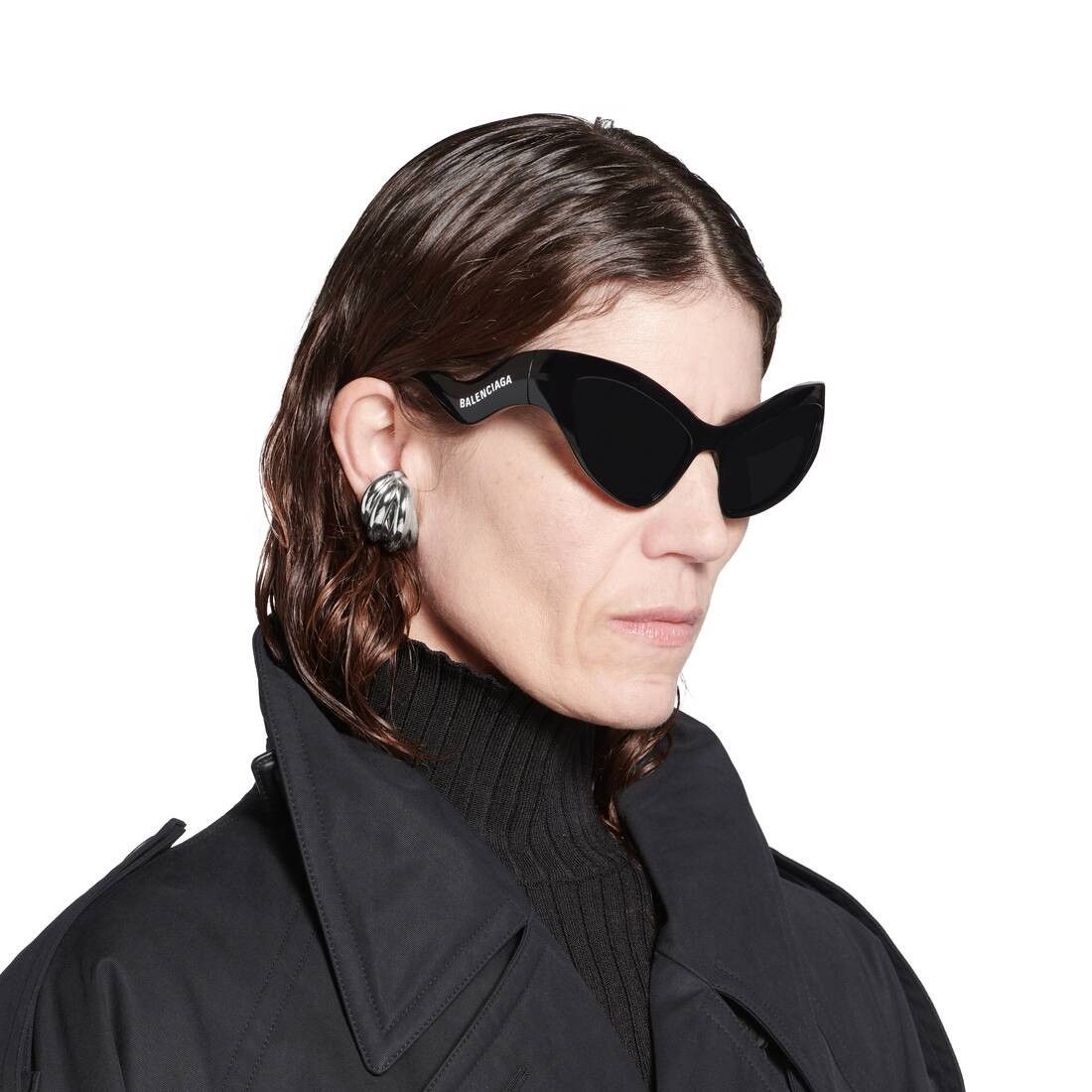 Balenciaga o1la1rc1a0925 Size: OS / Saturne Earrings in Silver Size ONE SIZE - 5 Thumbnail