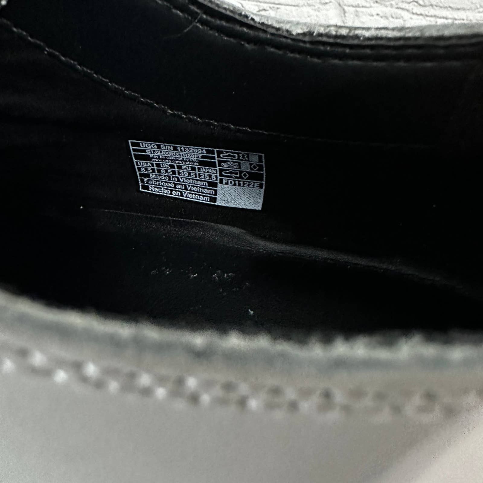 Ugg Ashton Shoe UGG Size US 8.5 / IT 38.5 - 11 Thumbnail