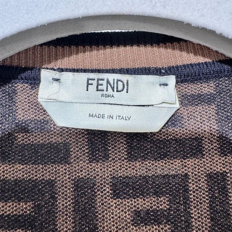 Fendi Fendi Knitted short-sleeved shirt Size XS / US 0-2 / IT 36-38 - 7 Thumbnail