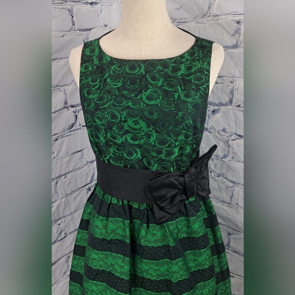 RED Valentino NWOT Red Valentino Women's Dress Bow Tie Casual Party Midi Size M / US 6-8 / IT 42-44 - 3 Thumbnail