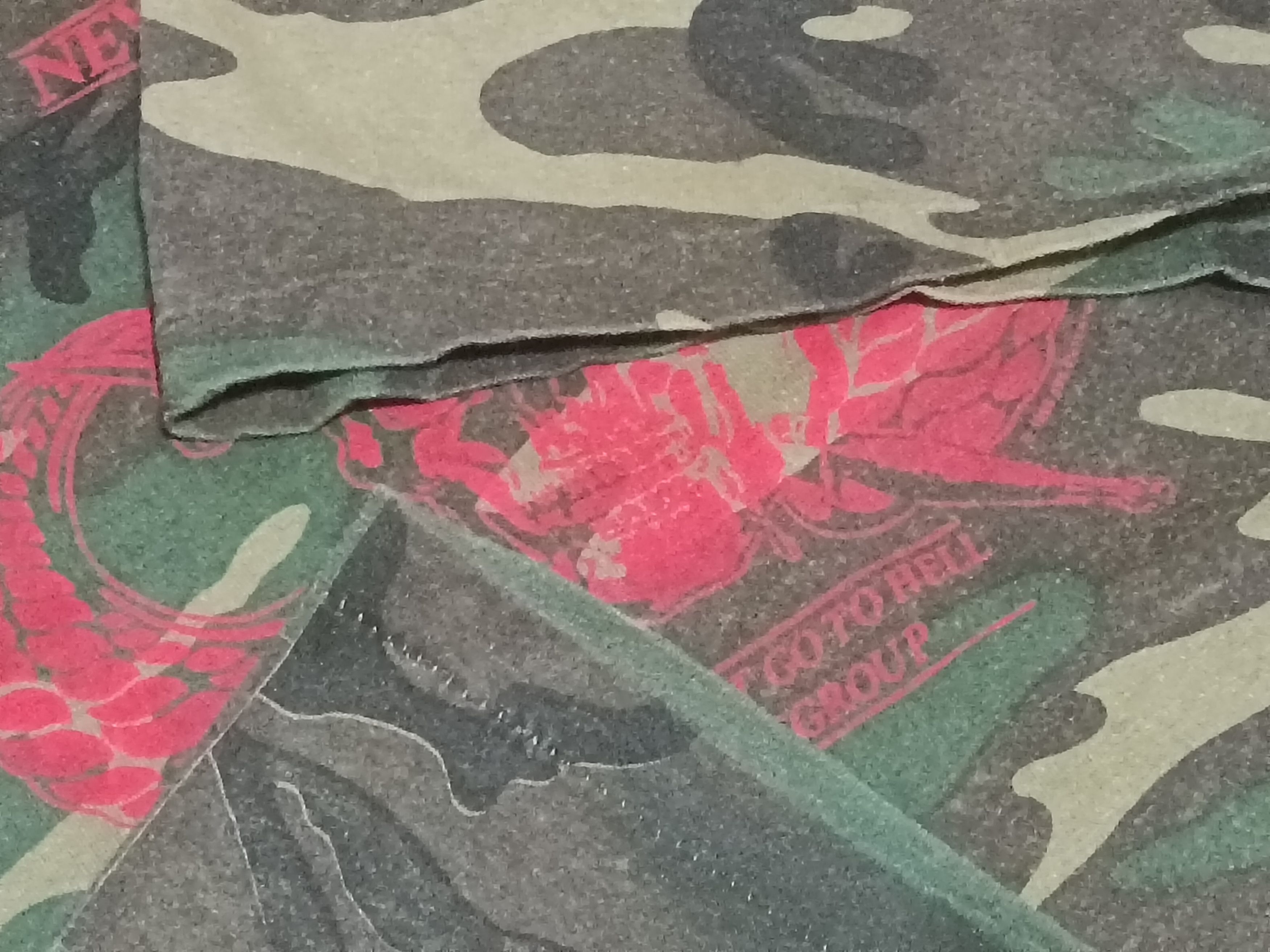 Vintage VINTAGE 80s MILITARY PARODY MERCENARIES NEVER DIE SHIRT Size US XL / EU 56 / 4 - 2 Thumbnail