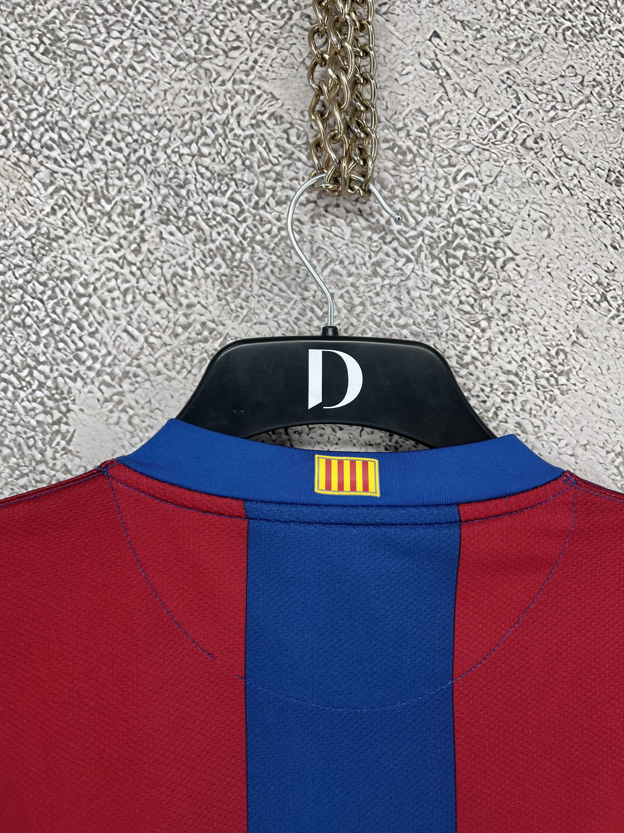 Nike Barcelona Nike 2007 Jersey Vintage Y-Shirts Size XS Size US XS / EU 42 / 0 - 14 Thumbnail