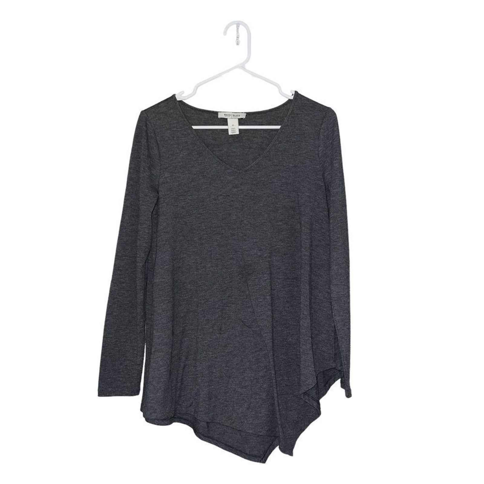 White House Black Market White House Black Market Tunic Top Heather Gray V-Neck Long Size XS / US 0-2 / IT 36-38 - 2 Thumbnail
