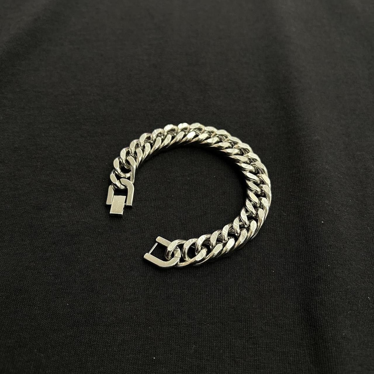 Vintage 2000s Style Cuban Style Heavyweight Silver Bracelet Size ONE SIZE - 1 Thumbnail