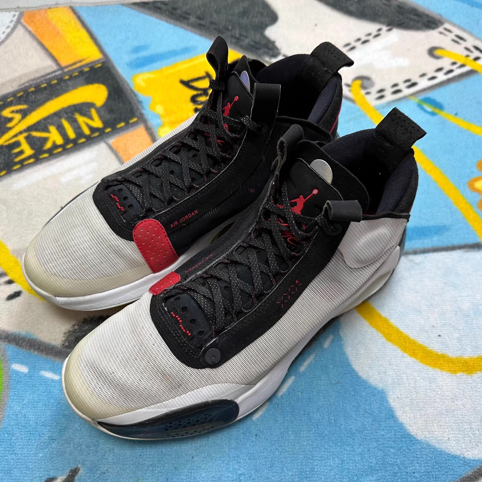 Nike Air Jordan 34 Bred Basketball Shoes Ｑ20 Size US 9 / EU 42 - 1 Thumbnail
