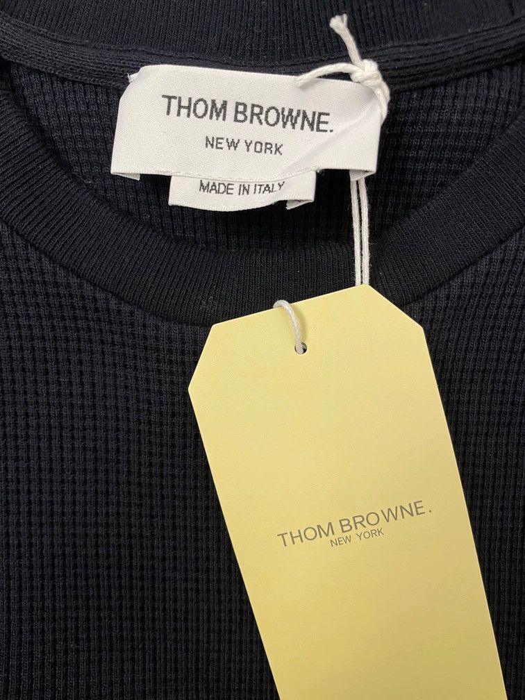 Thom Browne Thom browne Dark blue four-striped waffle round-necked guar Size US L / EU 52-54 / 3 - 5 Thumbnail
