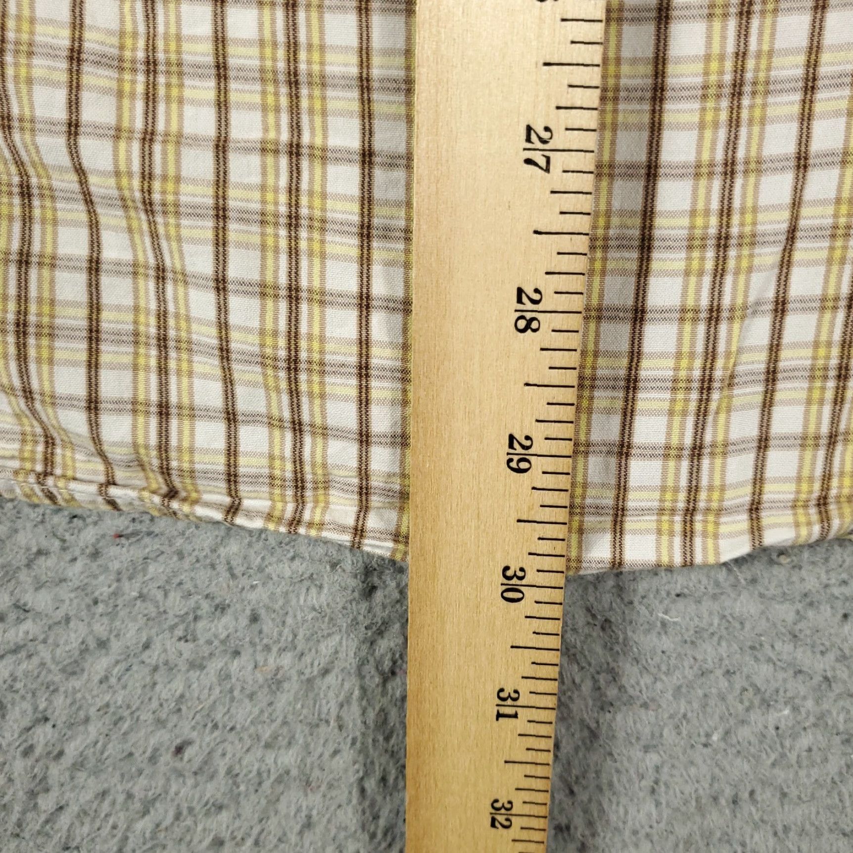 Nautica Nautica Shirt Mens Size Large Beige Plaid Button-Up Short Sleeve Casual Shirt - Nautica Button-Down Collar, Regular Fit, Cotton, Beige, Men Size US L / EU 52-54 / 3 - 4 Thumbnail