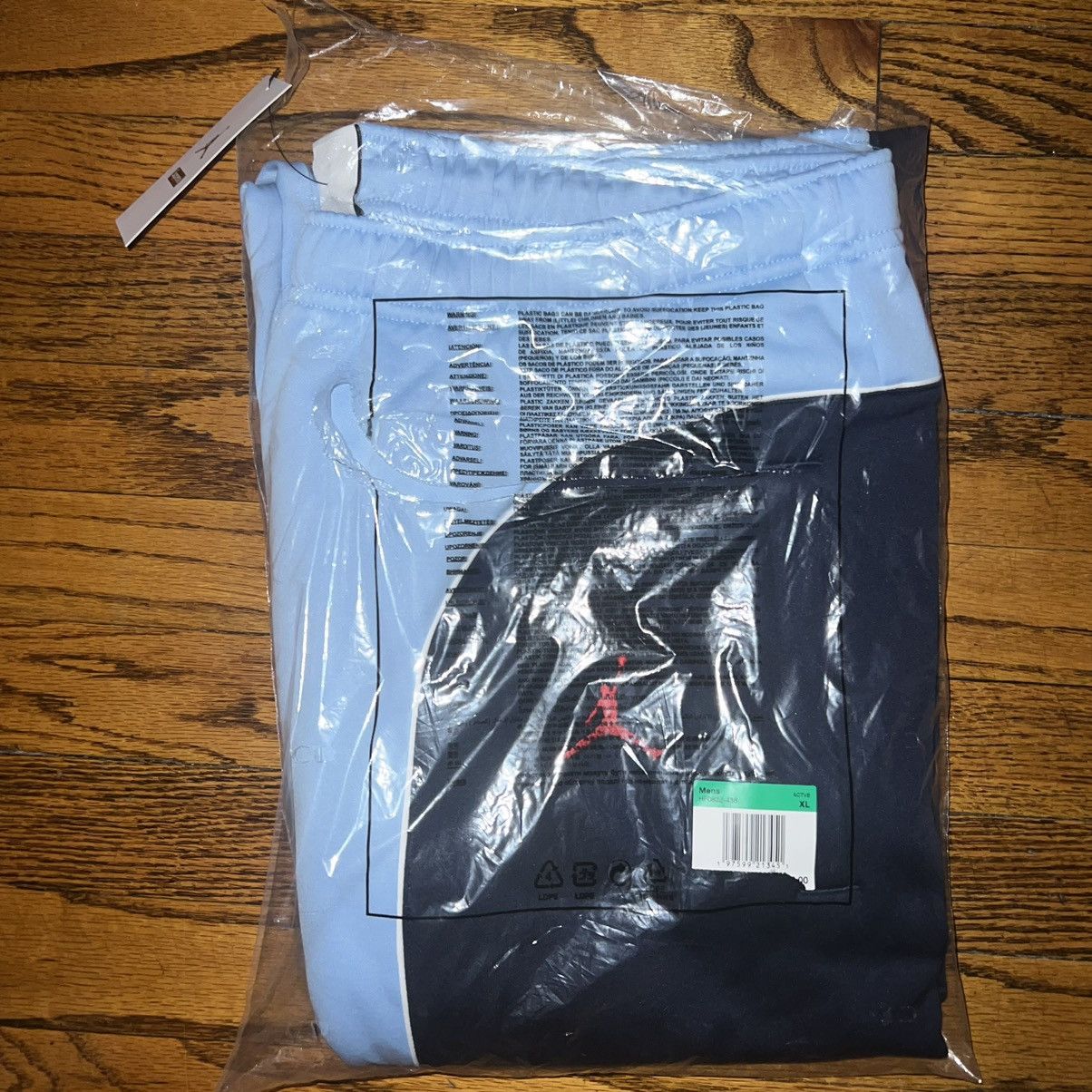 Jordan Brand × Supreme Supreme Jordan Tricot Track Pants Light Blue Size: XL Size US 36 / EU 52 - 4 Thumbnail