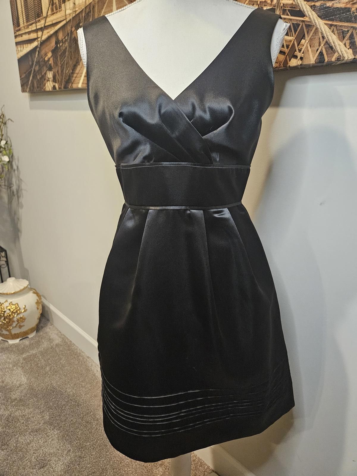 Designer maxandcleo Elegant Black Satin Dress #H48 Size M / US 6-8 / IT 42-44 - 1 Thumbnail