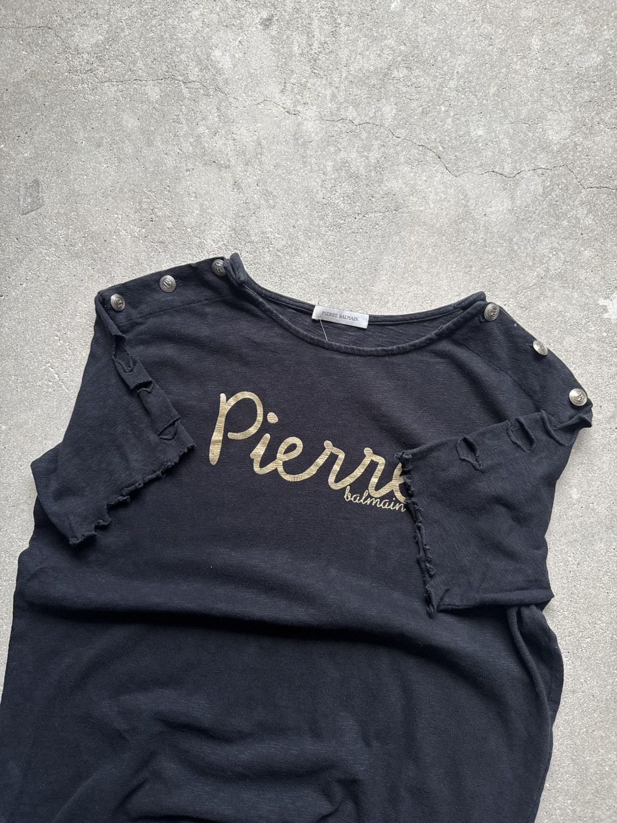 Pierre Balmain Balmain Distressed T-Shirt Archival Size US M / EU 48-50 / 2 - 5 Thumbnail