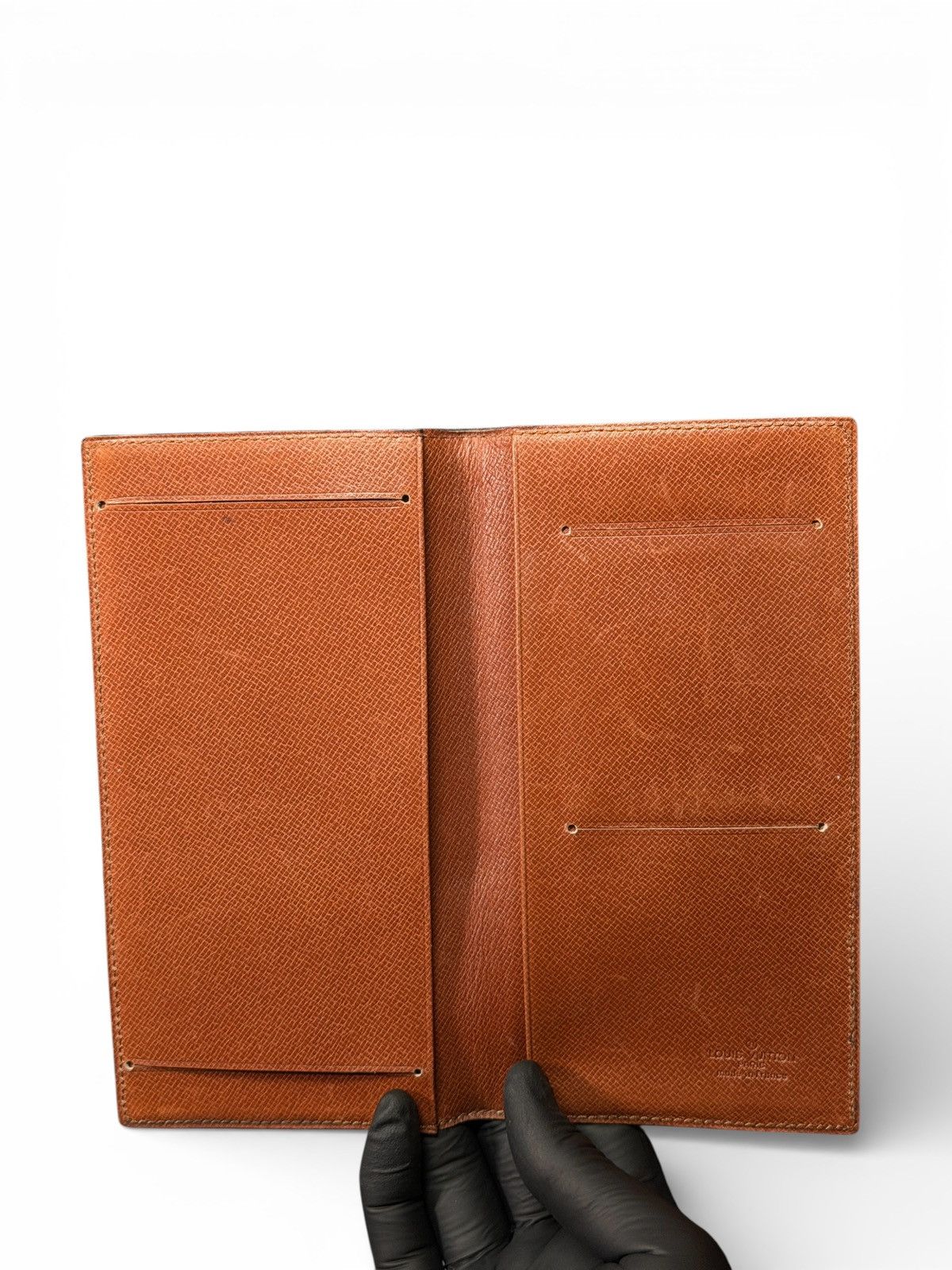 Louis Vuitton LOUIS VUITTON SLIM PASSPORT COVER Size ONE SIZE - 4 Thumbnail