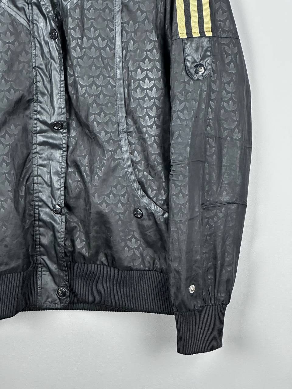 Adidas Vintage Crazy Adidas Nylon Track Jacket Y2K Size US S / EU 44-46 / 1 - 6 Thumbnail