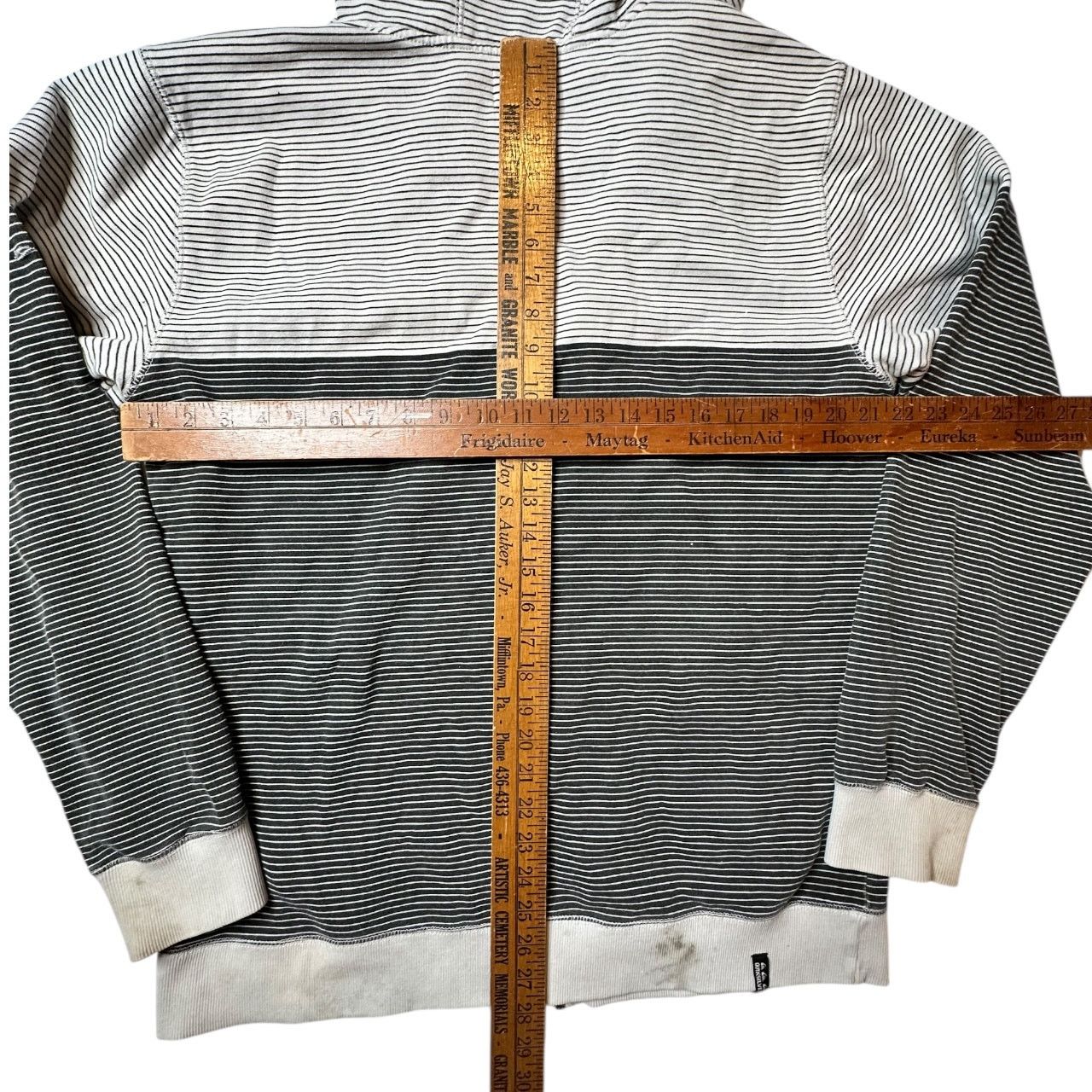 Quiksilver Vintage Y2K QuickSilver Surf Zip Up Hooded Jacket Size XL Size US XL / EU 56 / 4 - 4 Thumbnail