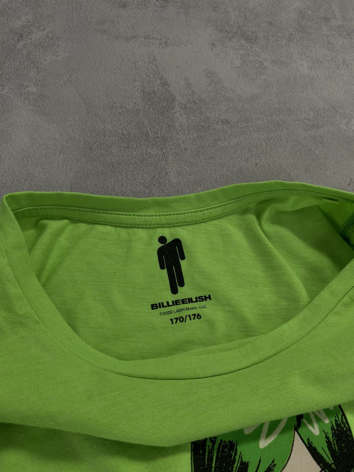 Billie Eilish 🍀Vintage T-Shirt Billi EEilish Anime Tee Size US M / EU 48-50 / 2 - 3 Thumbnail