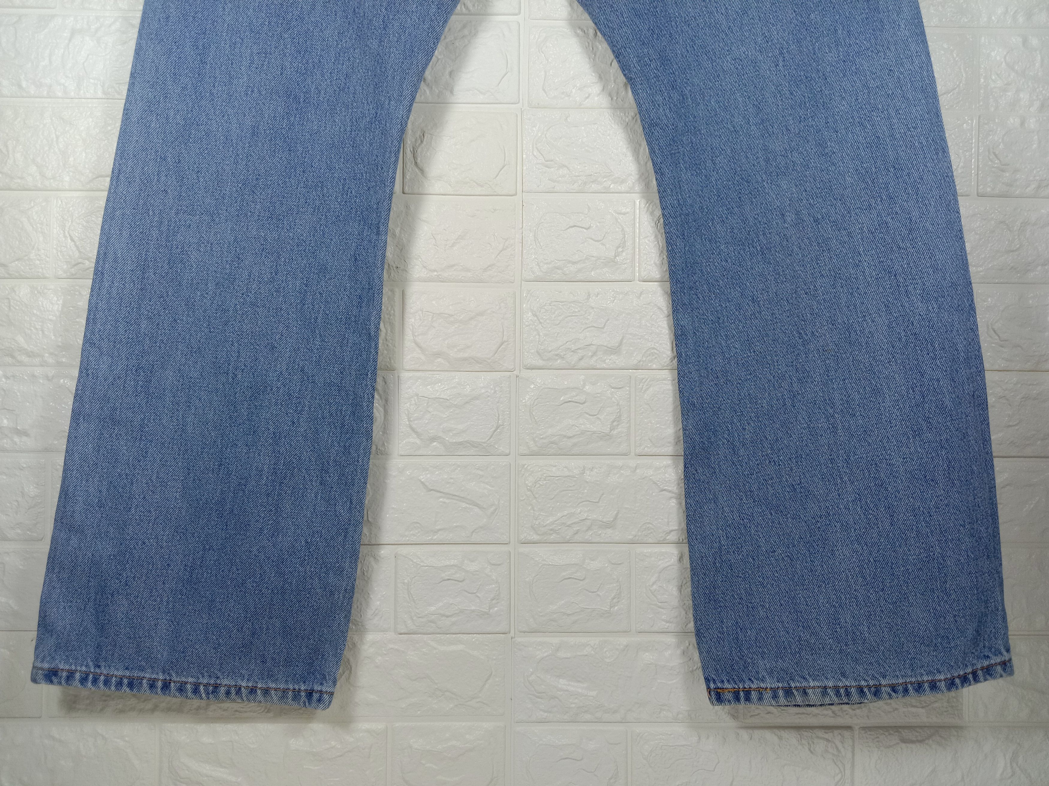 Levi's Vintage Levi's 517 Flare Jeans Blue Wash Denim Size US 36 / EU 52 - 8 Thumbnail