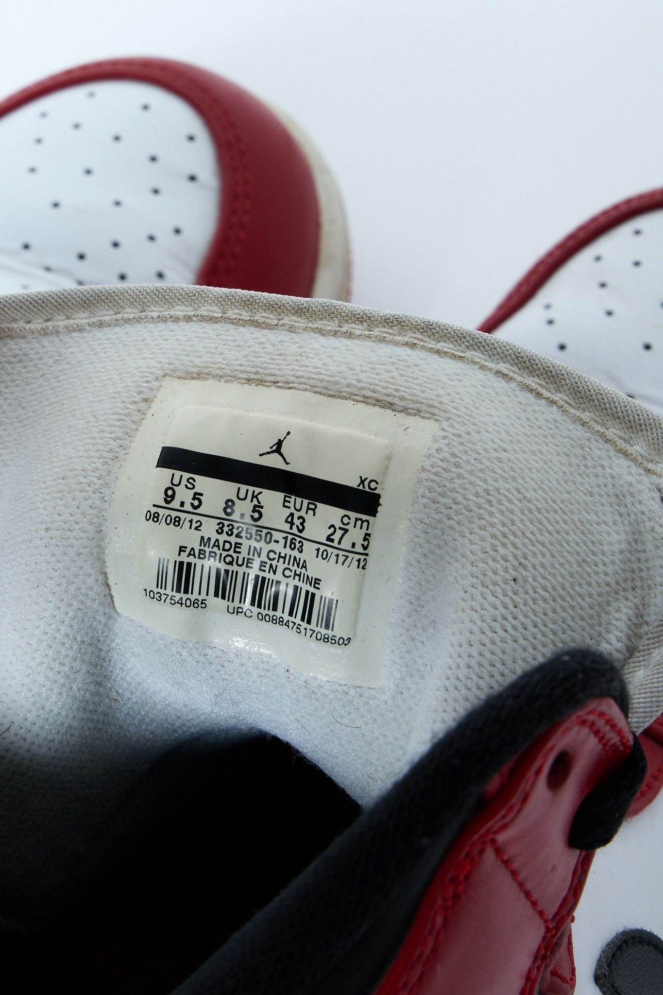 Nike NIKE AIR JORDAN 1 MID CHICAGO Size US 10 / EU 43 - 6 Thumbnail
