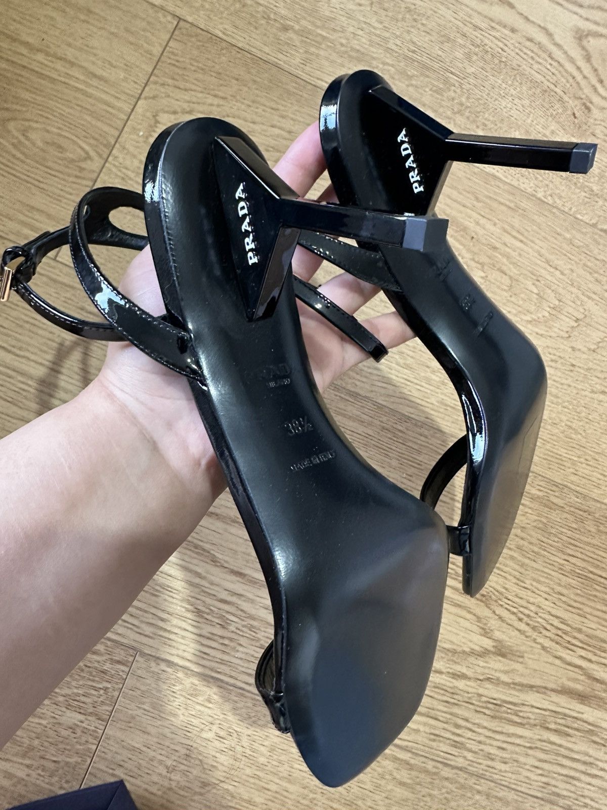 Prada Prada pantent leather 85mm sandal heels Size US 5.5 / IT 35.5 - 3 Thumbnail
