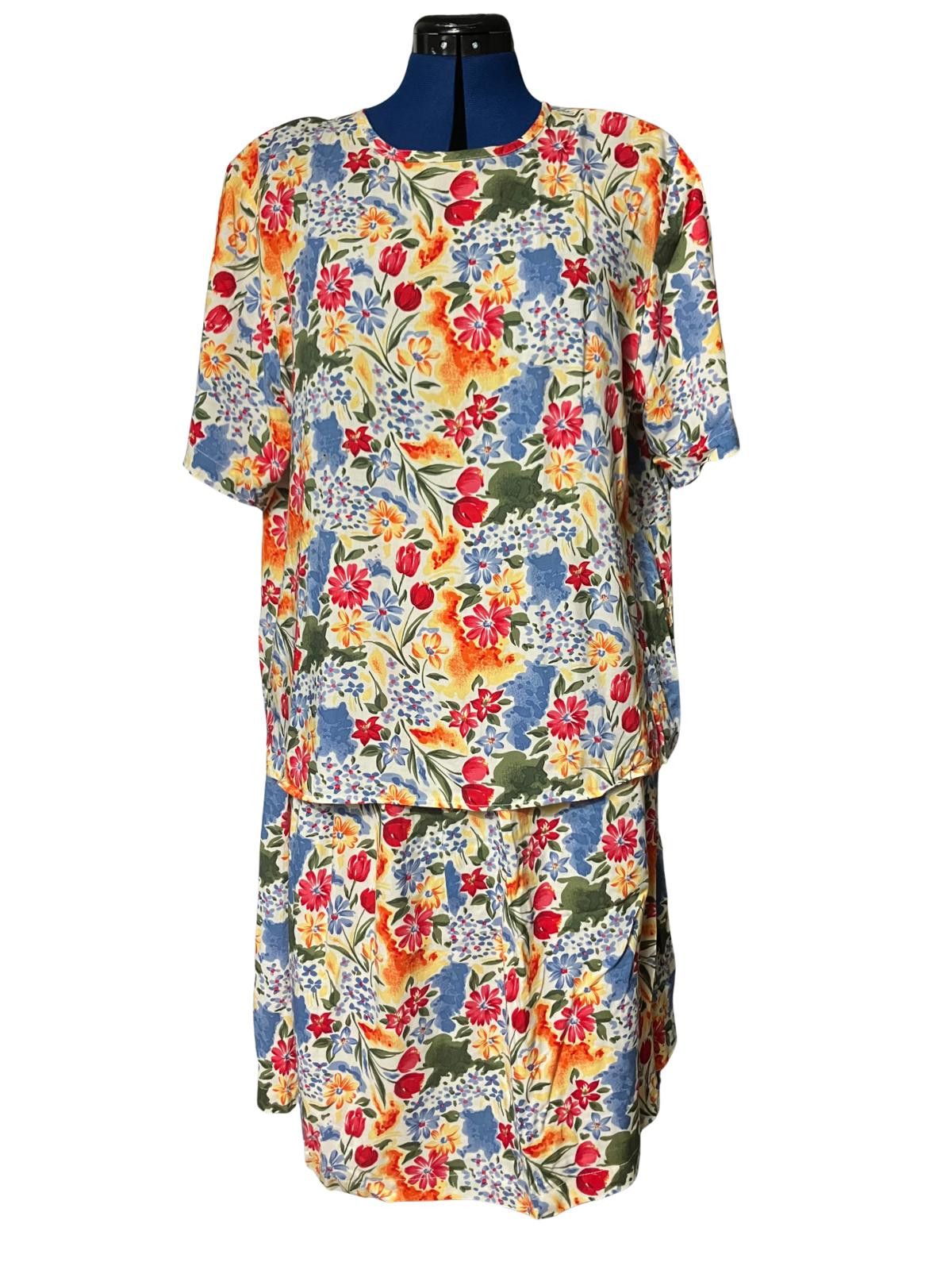 Other Sag Harbor Floral 3-Piece Set Skirt & 2 Blouses Rayon Large Size L / US 10 / IT 46 - 2 Thumbnail