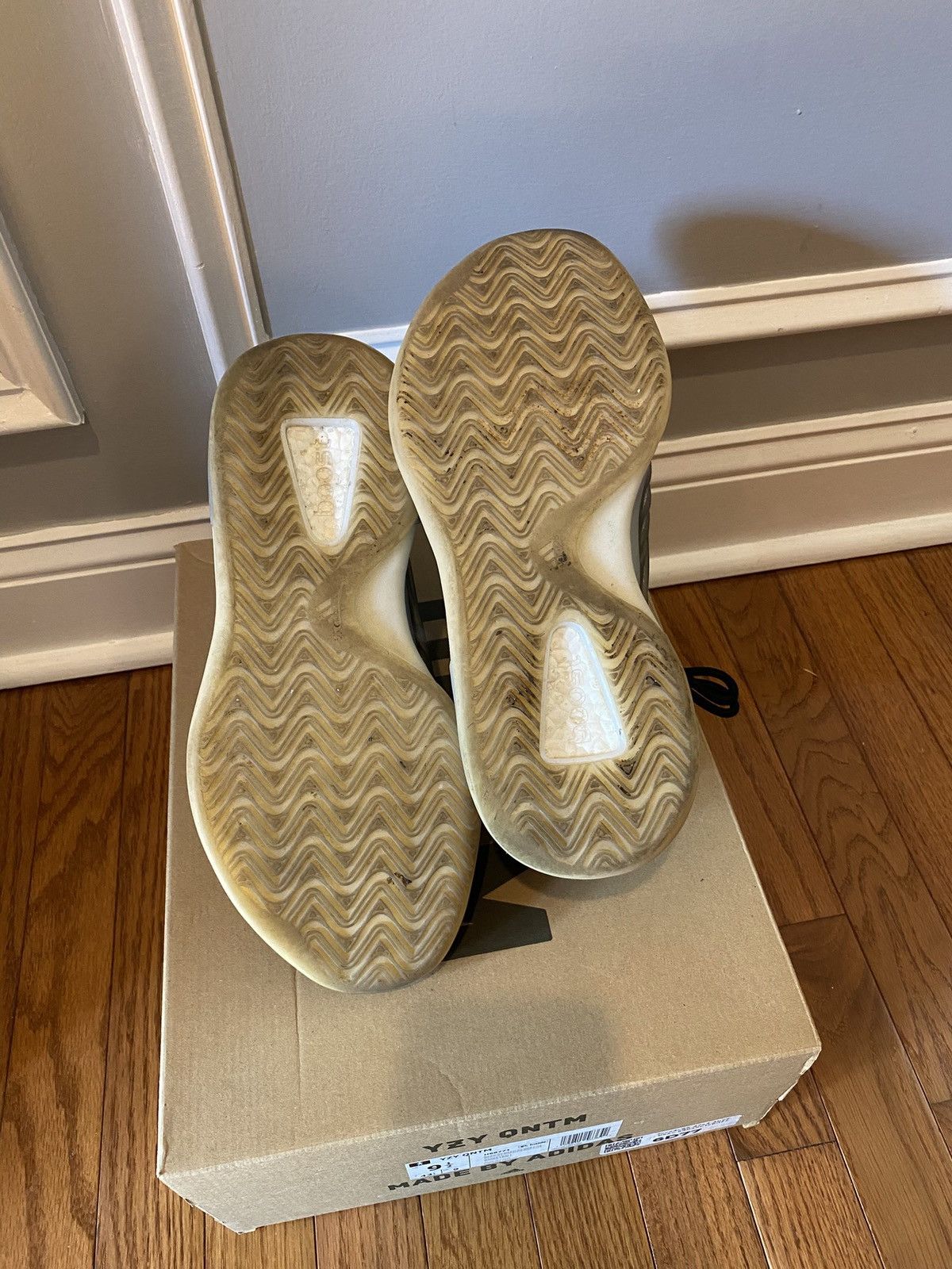 Yeezy Adidas Yeezy QNTM Barium Size US 9.5 / EU 42-43 - 10 Thumbnail