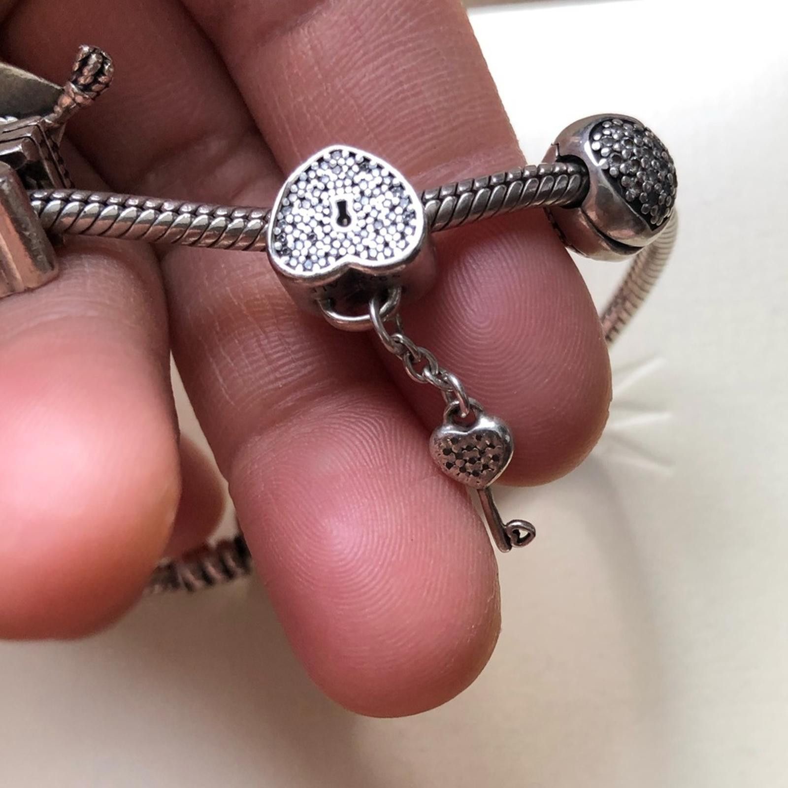 pandora Pandora Snake Bracelet w/ 5 Pandora Charms Size ONE SIZE - 4 Thumbnail