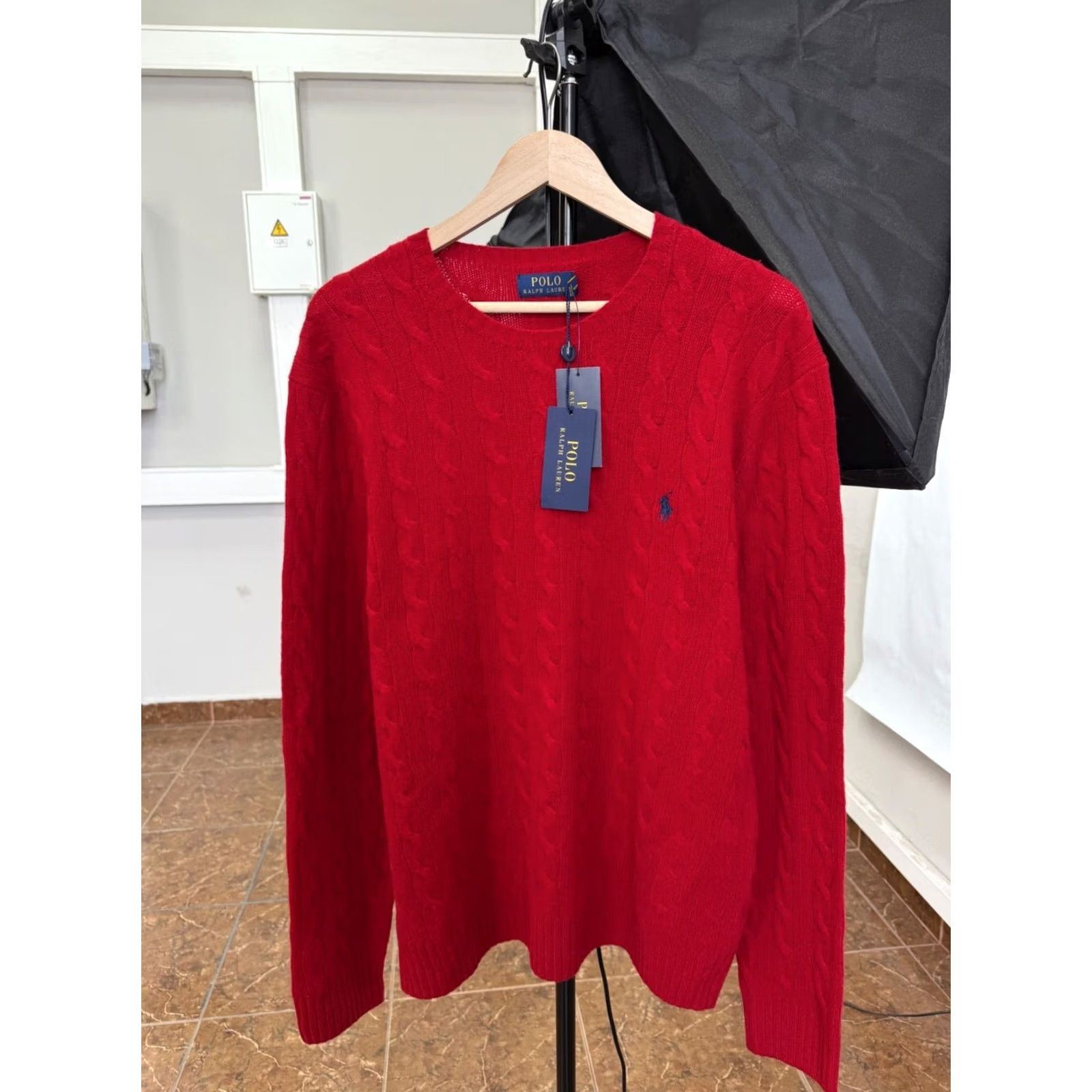 Ralph Lauren VINTAGE Y2K Ralph Lauren Merino Wool Knitted Sweater XL Red Mens Pullover Knitted Wool Knit 100% Wool Pullover Ralph Lauren Sweater Red XL Mens Size US XL / EU 56 / 4 - 2 Thumbnail