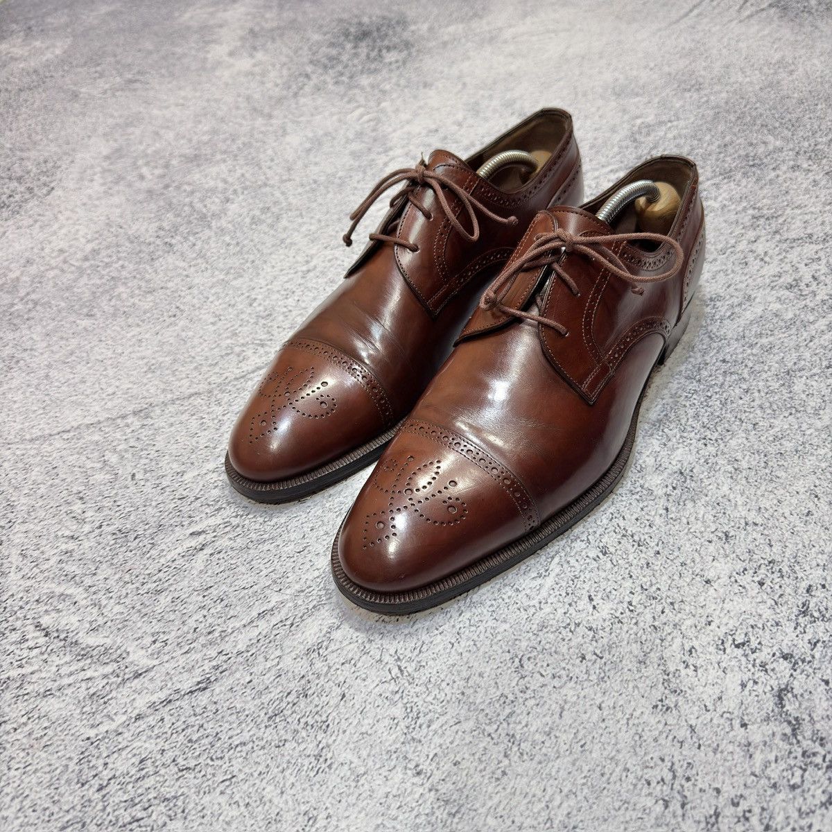 Fratelli Rossetti × Handmade Fratelli Rosetti Italy Derby Brogues US9.5 UK8.5 EU42.5 Size US 9.5 / EU 42-43 - 2 Thumbnail