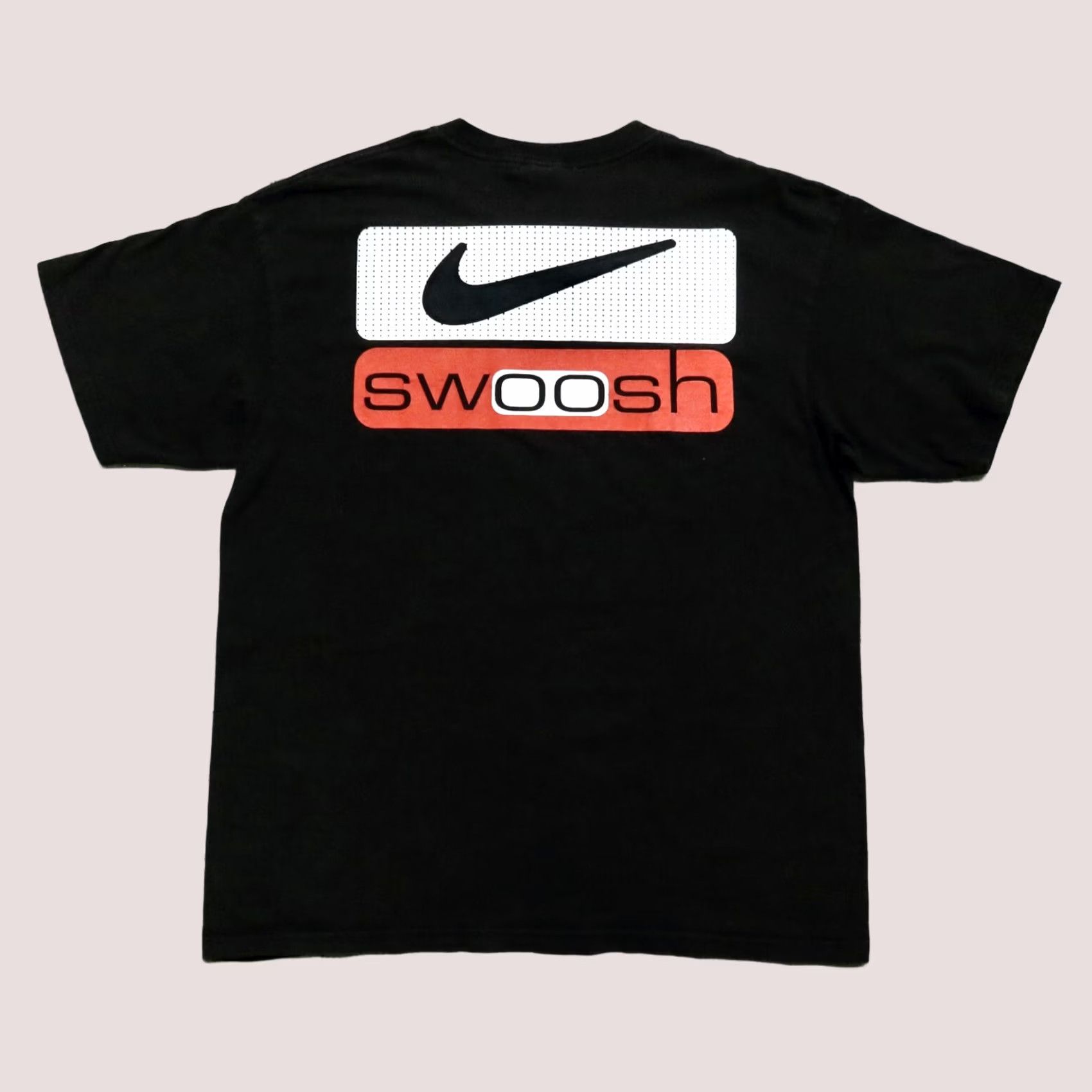 Nike VINTAGE Nike Big Swoosh Logo Shirt Mens L Black Size US L / EU 52-54 / 3 - 1 Thumbnail