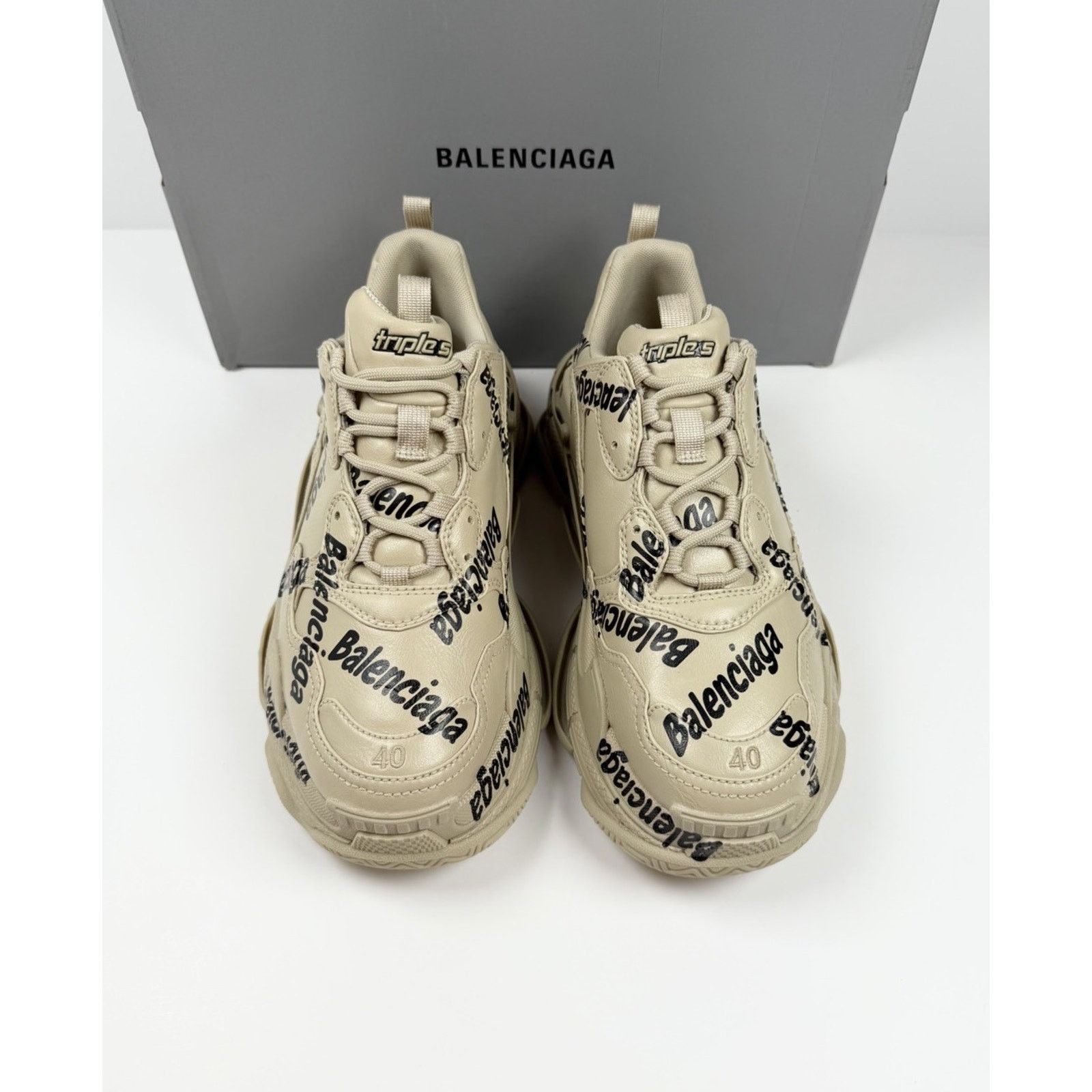 Balenciaga Size 40EU/10W - Balenciaga Triple S Beige Allover Logo NEW! Size US 10 / IT 40 - 3 Thumbnail