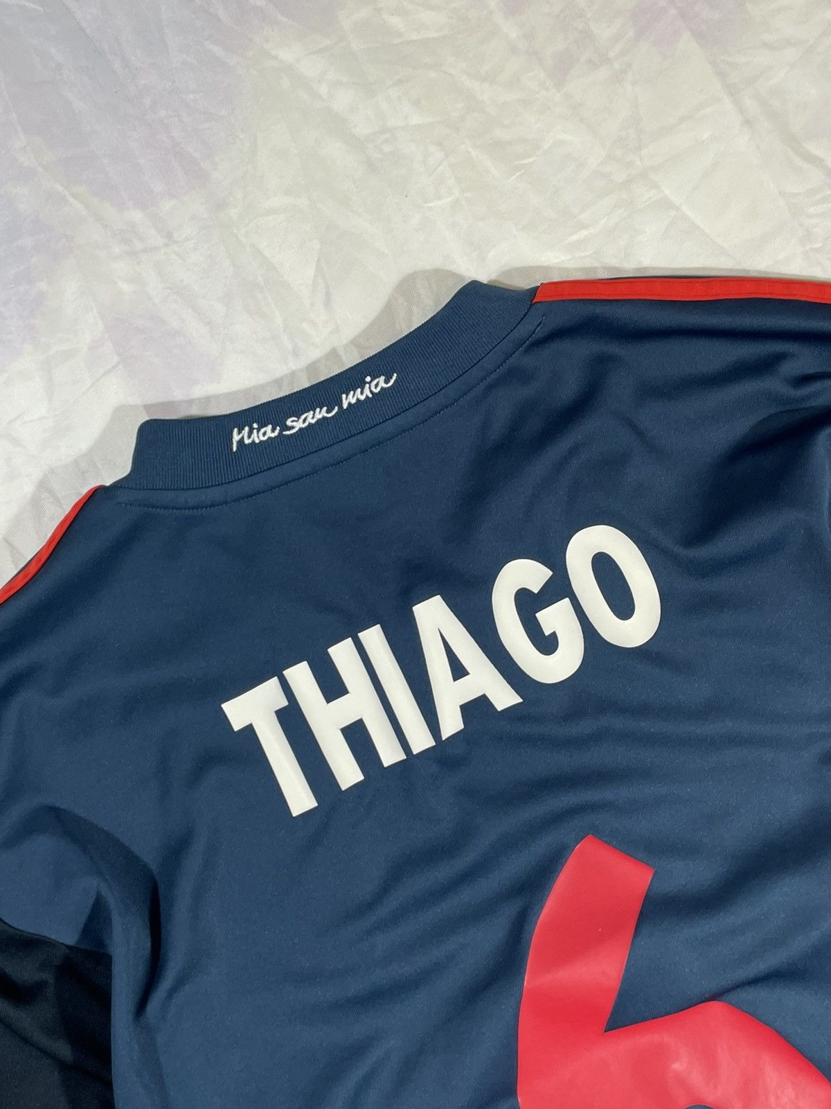 Adidas Bayern Munich Jersey 2013 2014 Thiago 6 Size US M / EU 48-50 / 2 - 6 Thumbnail